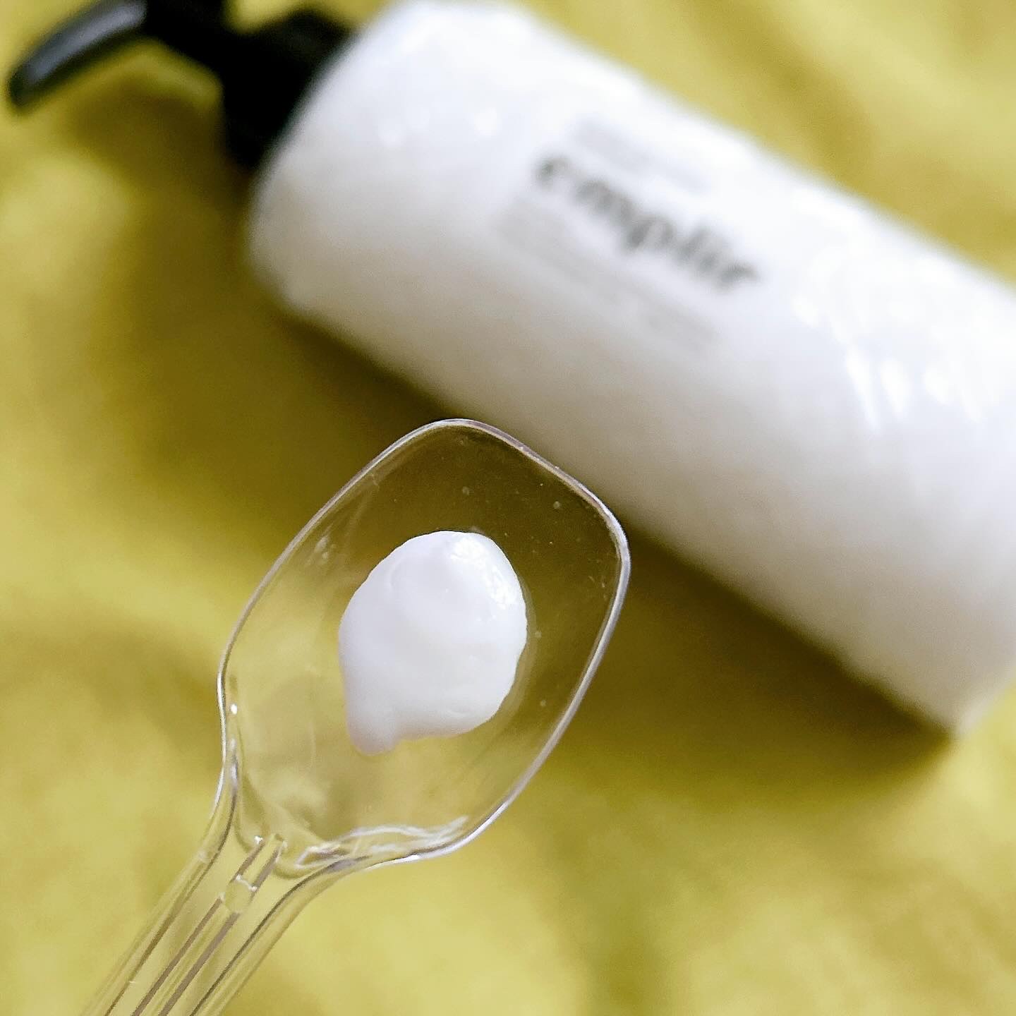 ウォーターベール　モイストヘアオイル/emplir/ヘアオイルを使ったクチコミ（3枚目）