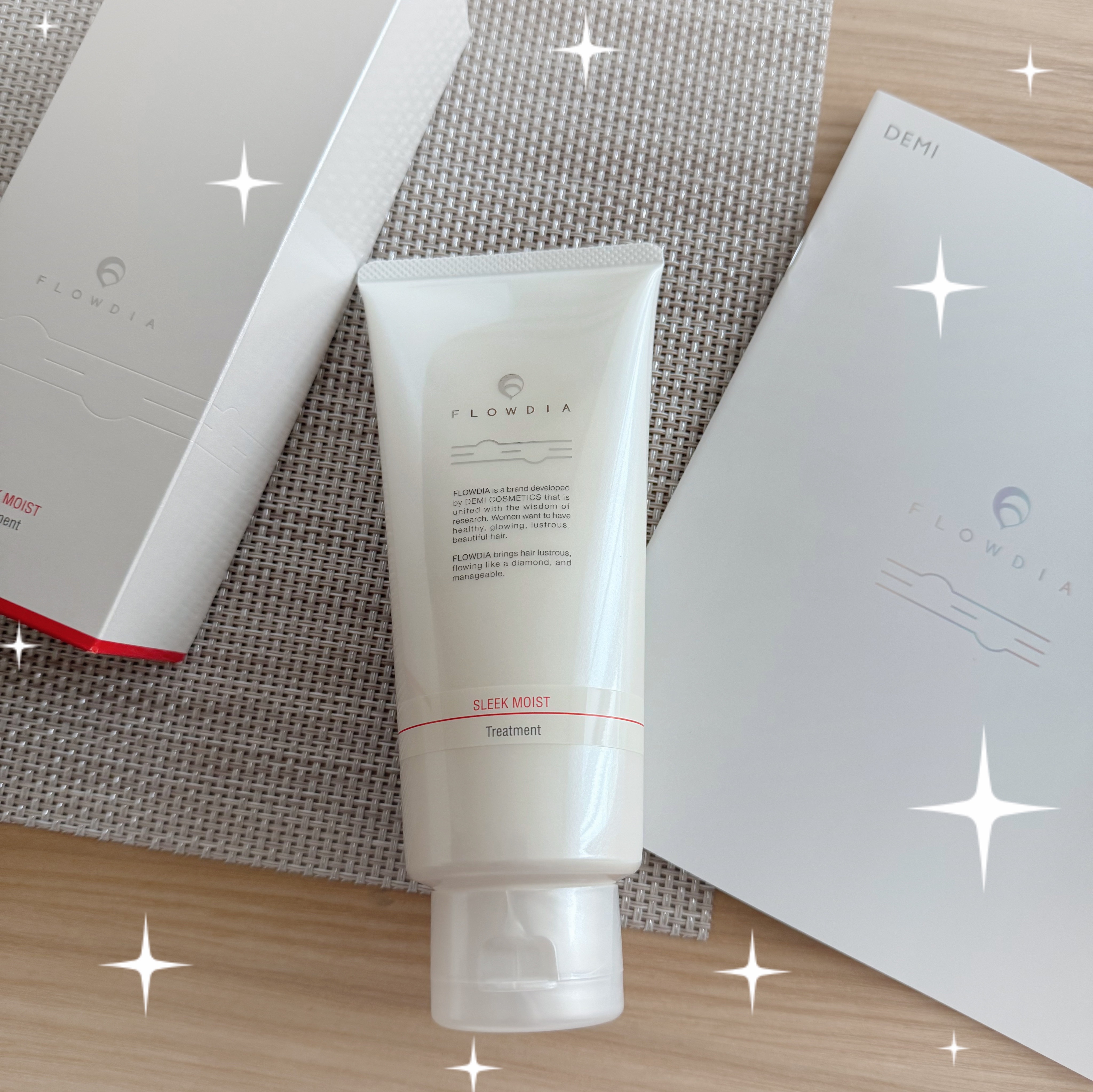 フローディア トリートメント スリークモイスト/FLOWDIA/洗い流すヘアトリートメントを使ったクチコミ（1枚目）