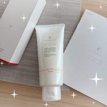 フローディア トリートメント スリークモイスト/FLOWDIA/洗い流すヘアトリートメントを使ったクチコミ(1枚目)