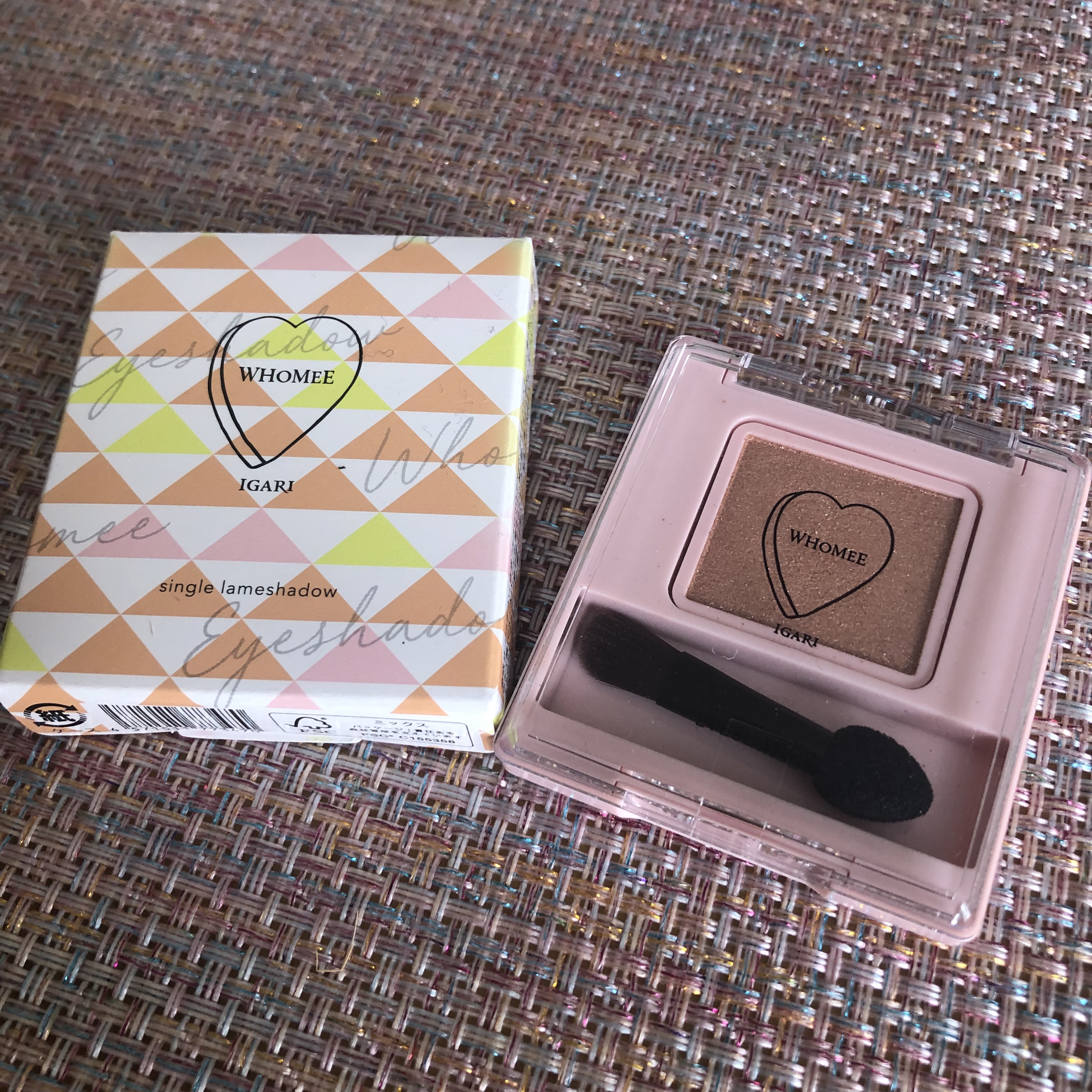 フーミー シングルラメシャドウ/WHOMEE/単色アイシャドウを使ったクチコミ（1枚目）