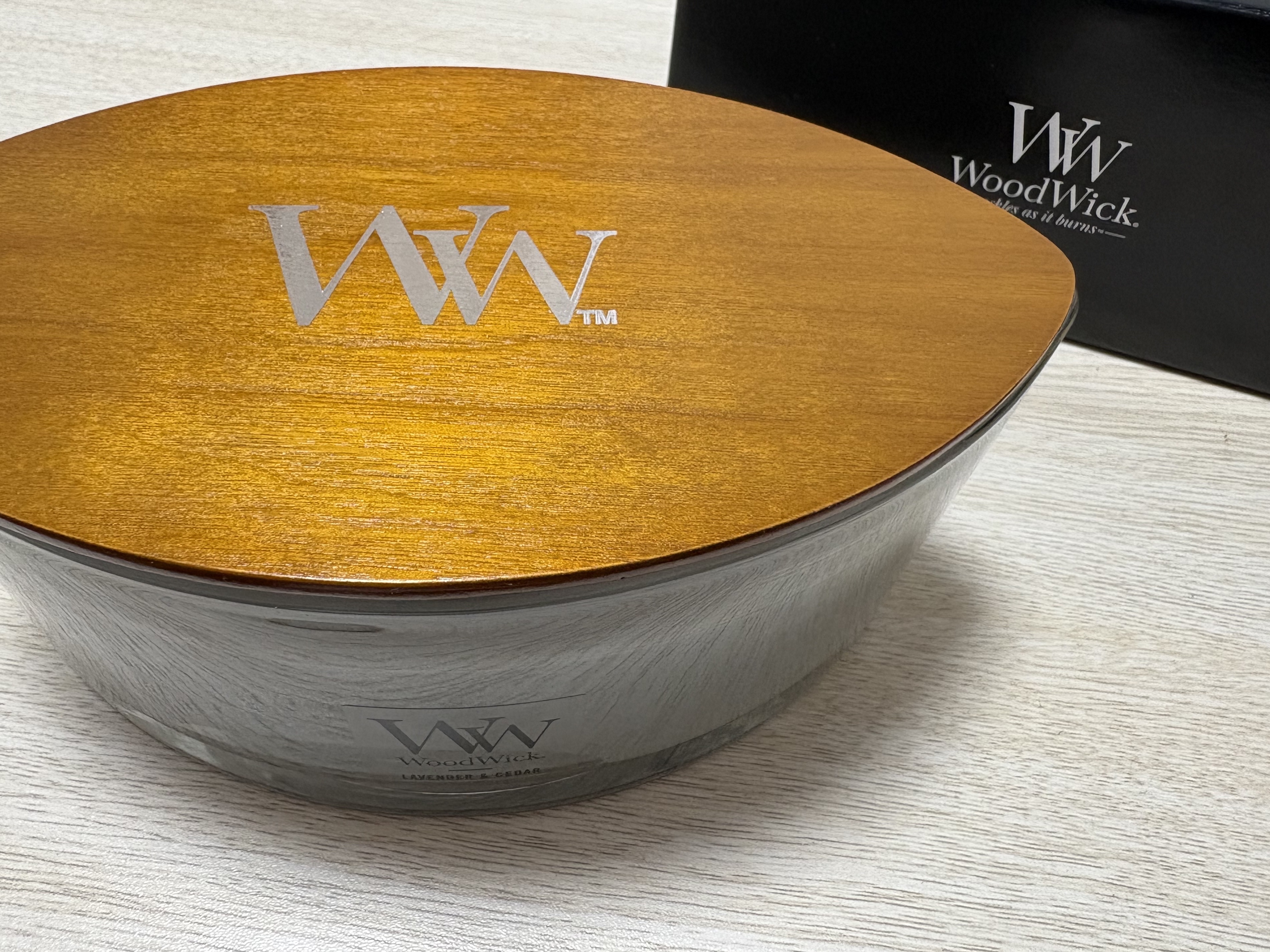 Wood Wick ホワイトティー&ジャスミン/Wood Wick/アロマキャンドルを使ったクチコミ（1枚目）