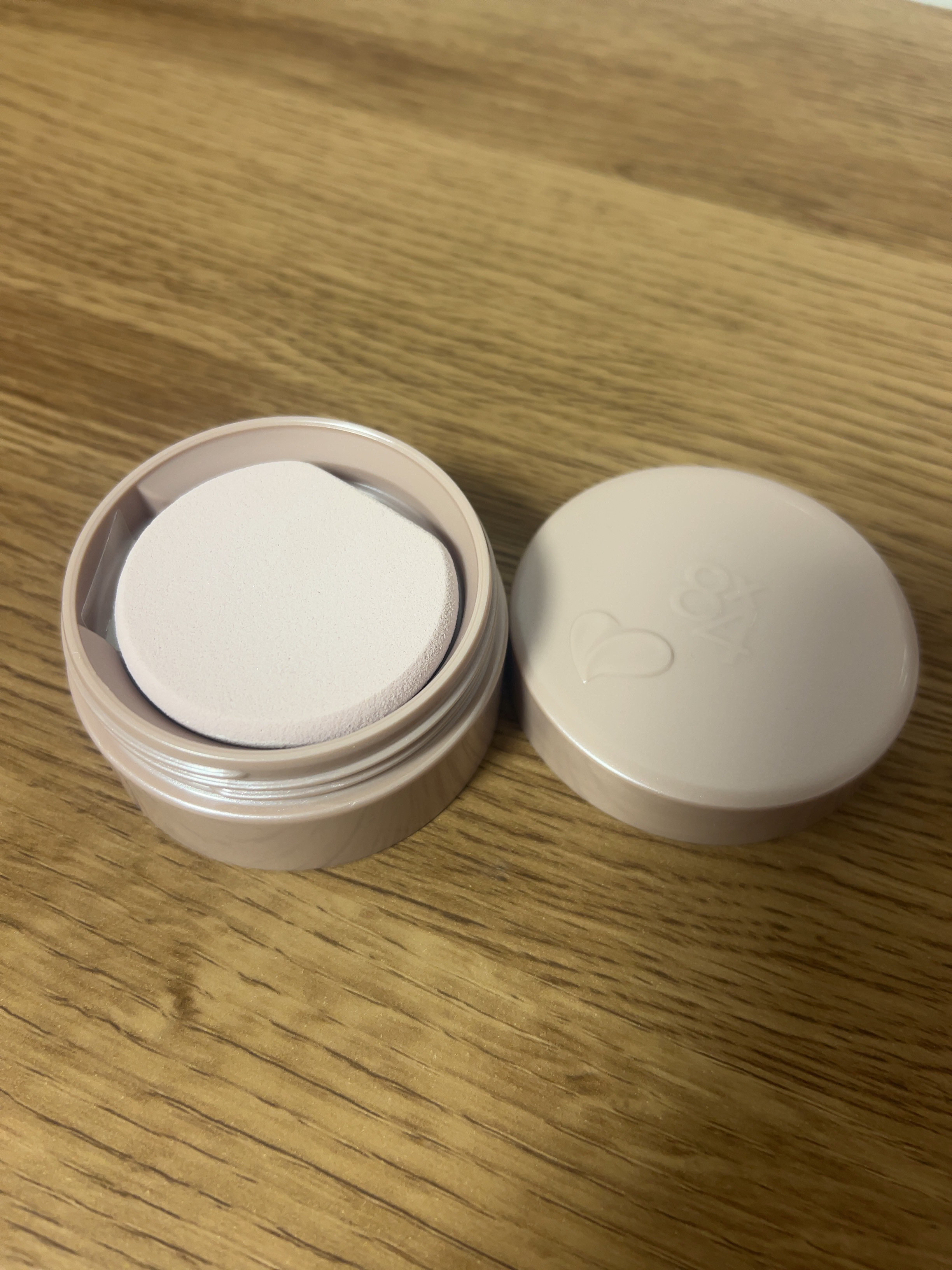 ８x４ デオドラントパテ【医薬部外品】/８ｘ４/デオドラント・制汗剤を使ったクチコミ（2枚目）