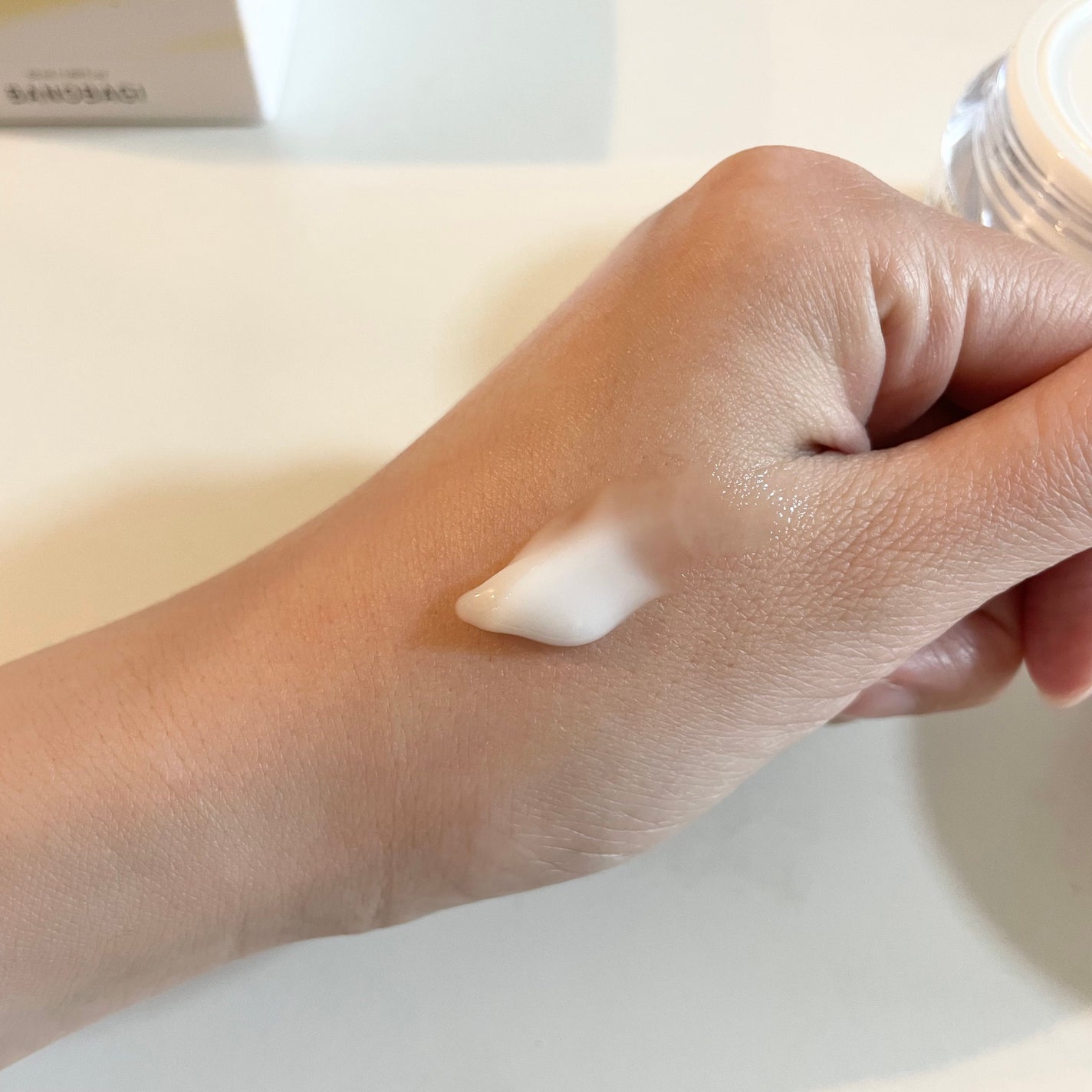 アルファラディアンスメラクリア クリーム/BANOBAGI/フェイスクリームを使ったクチコミ(3枚目)