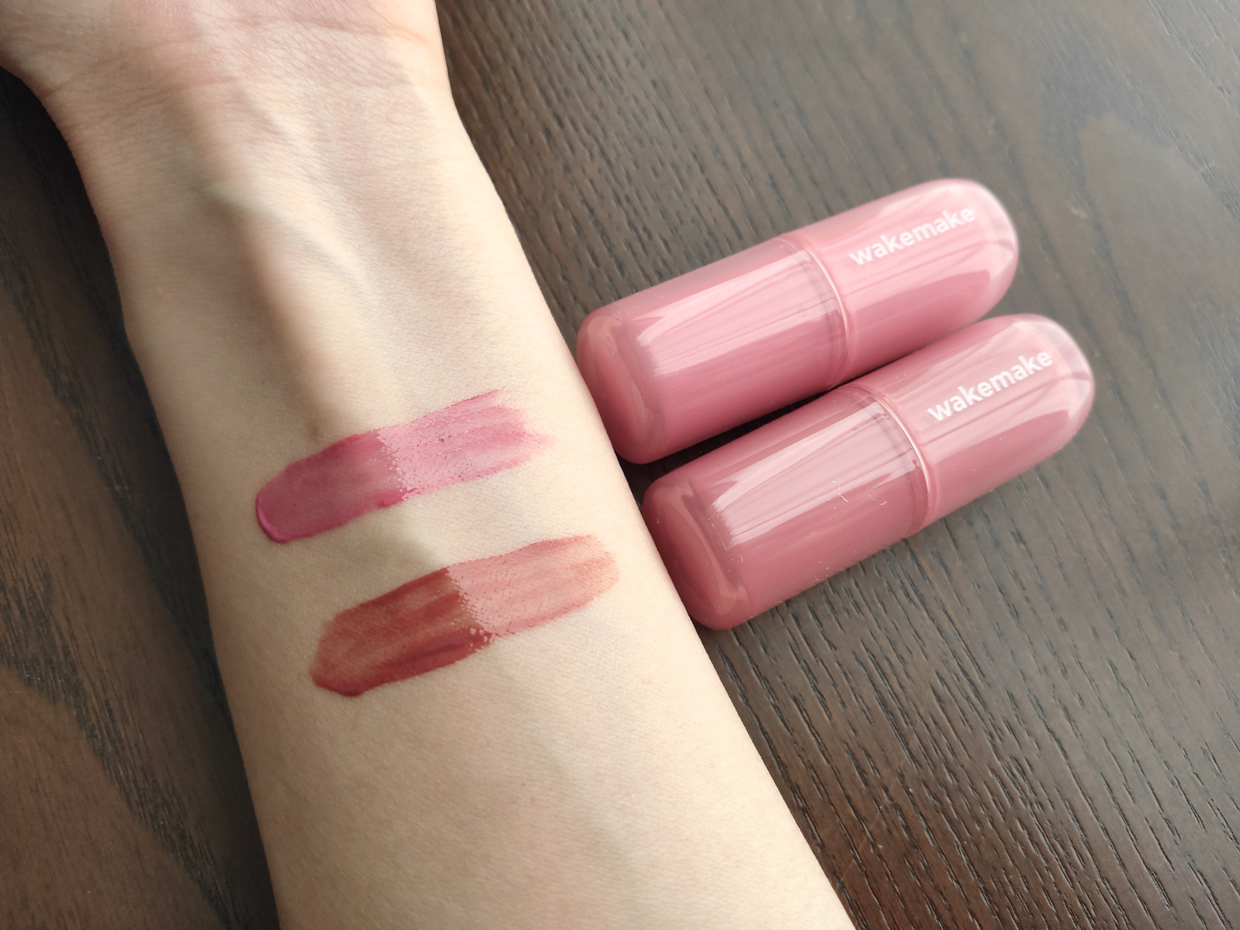 ウォータフルグロウティント/wakemake/リップティントを使ったクチコミ（3枚目）