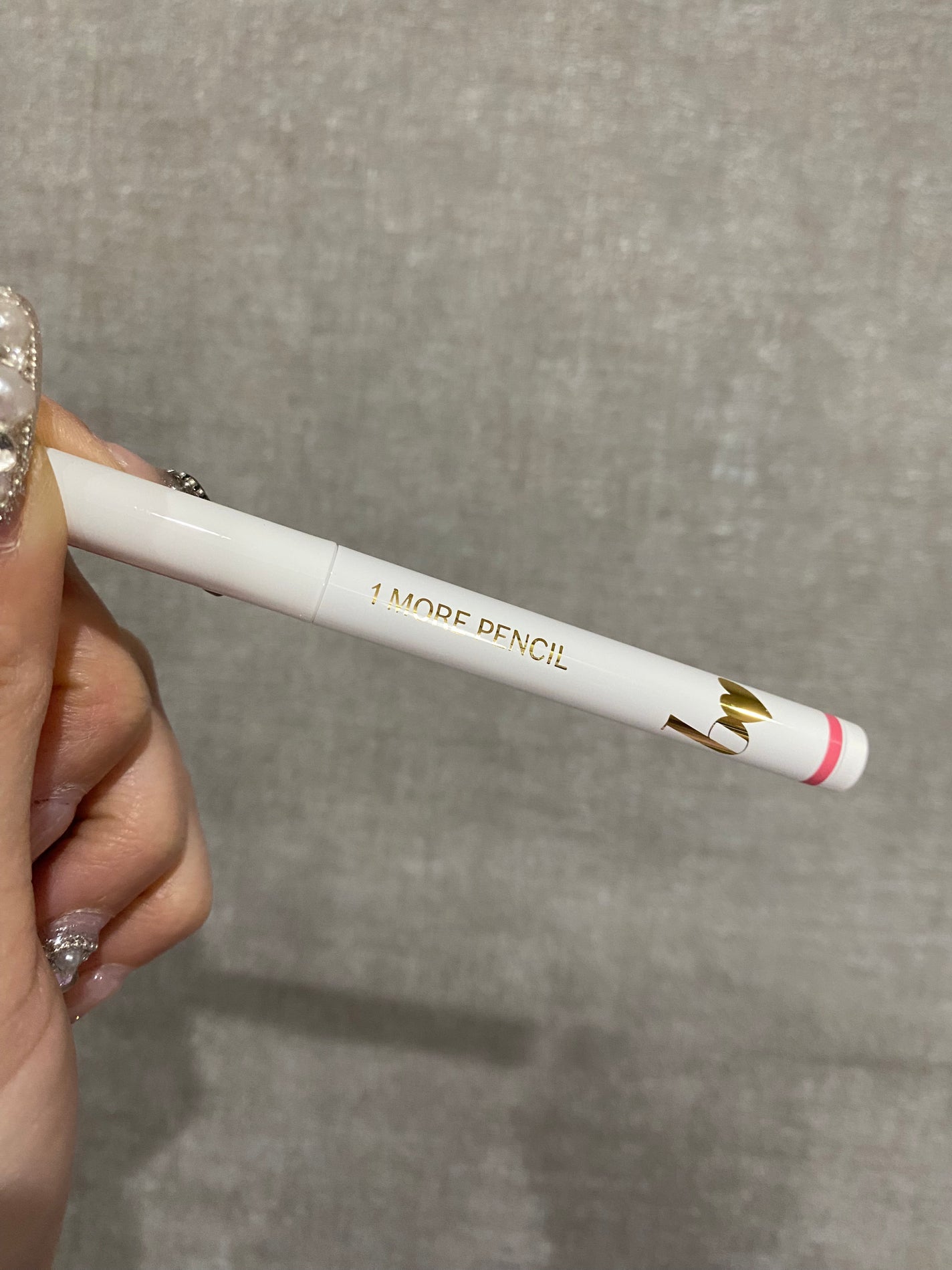 1moreペンシルR/b idol/スティックハイライトを使ったクチコミ(1枚目)