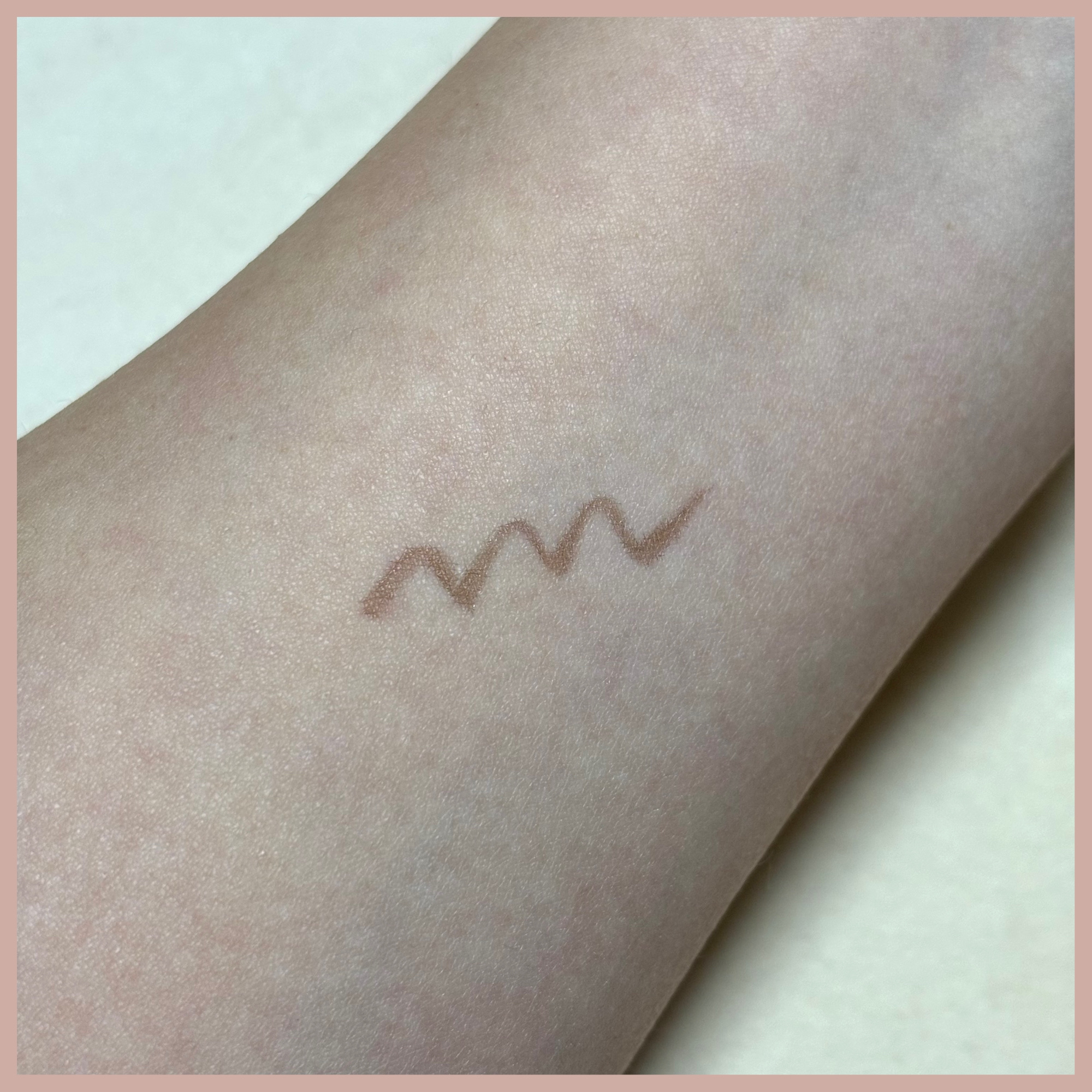 エテュセ アイエディション(スキニーブロウライナー) 01 ナチュラルブラウン/ettusais/リキッドアイブロウを使ったクチコミ（2枚目）