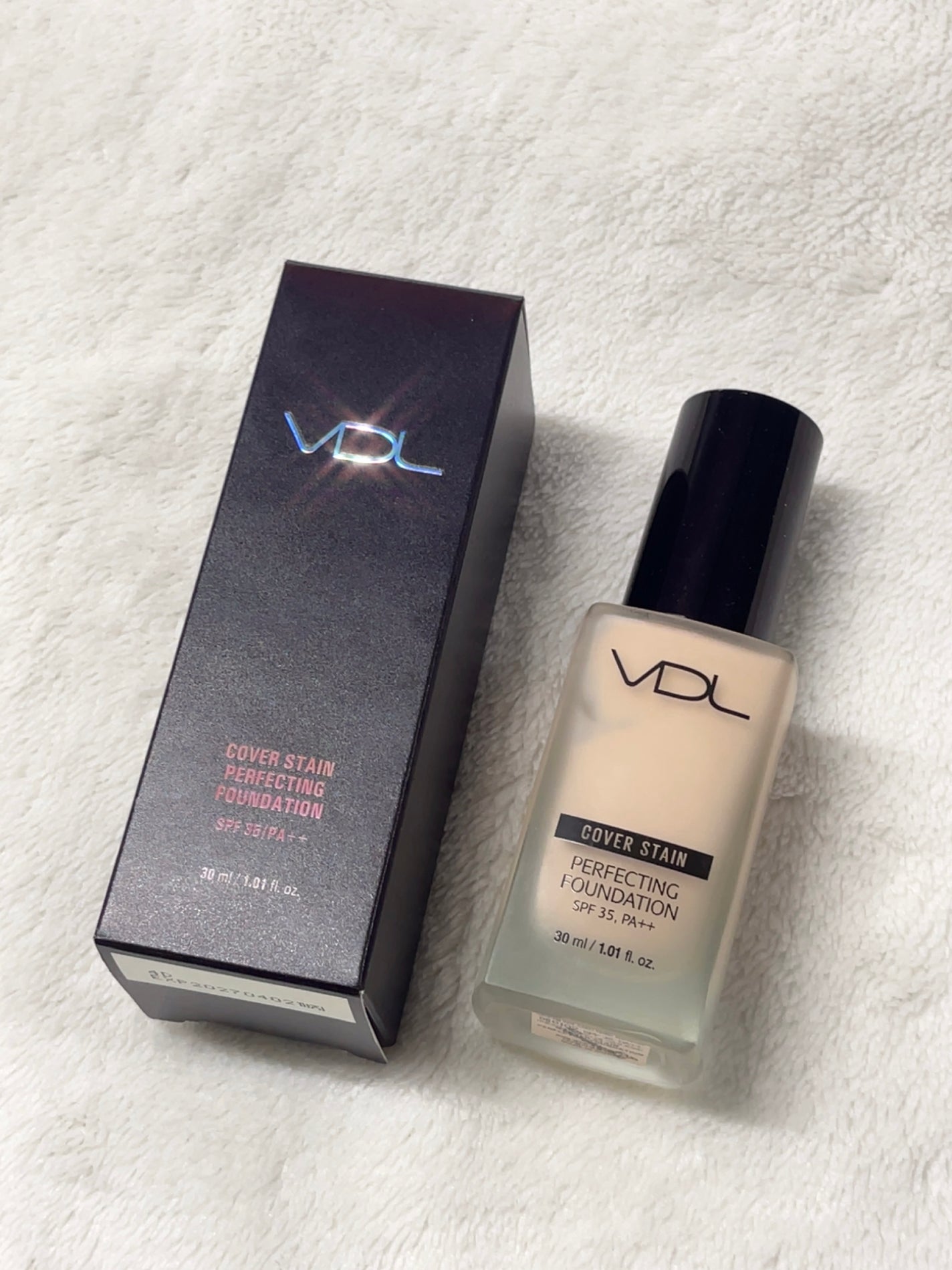 カバーステイン パーフェクティング ファンデーション/VDL/リキッドファンデーションを使ったクチコミ(1枚目)