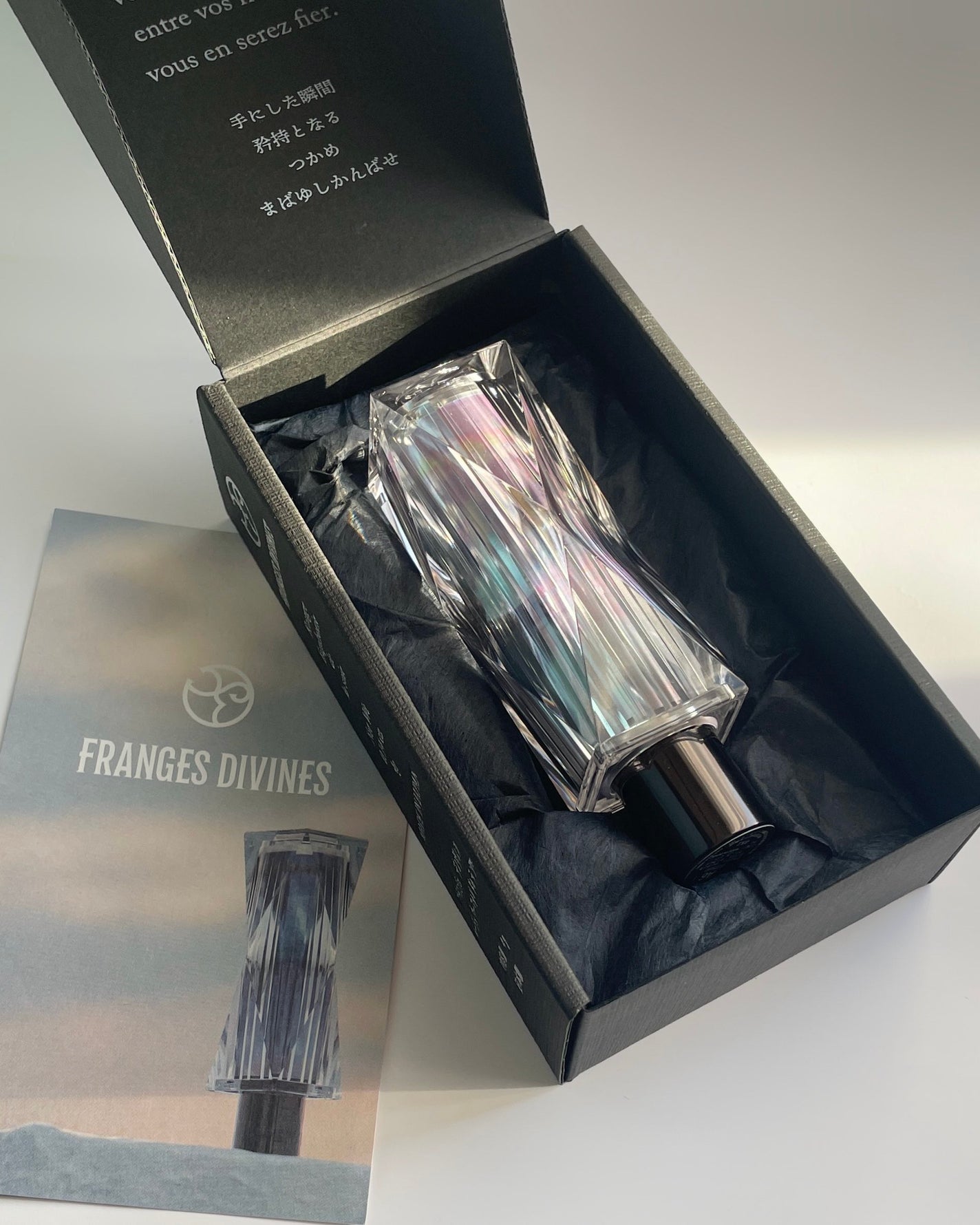 ルージュ ウーフォリ ドゥ ラ ソワ/FRANGES DIVINES/口紅を使ったクチコミ(1枚目)