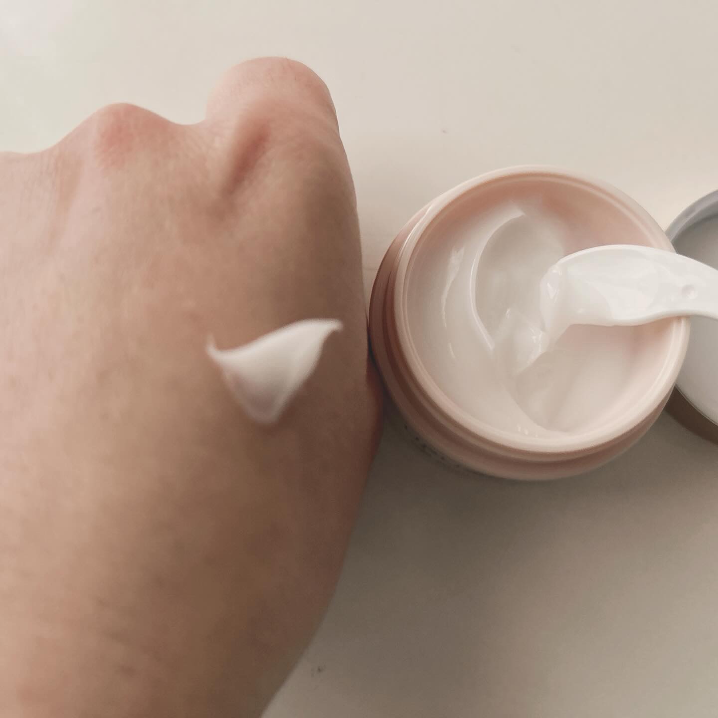 セラムクリーム/URUOIN/フェイスクリームを使ったクチコミ（3枚目）