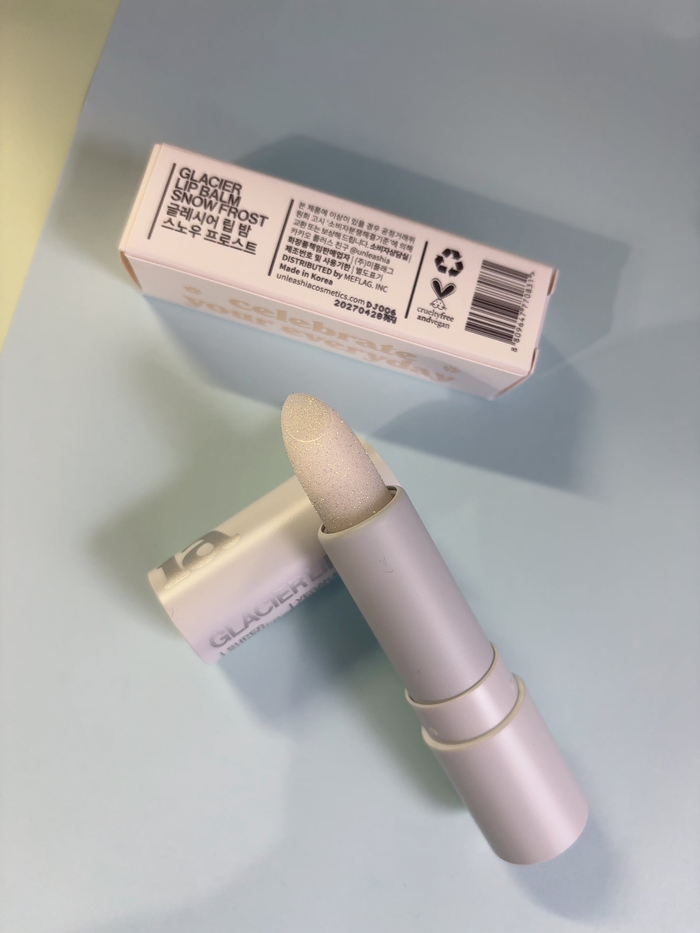 グレイシャーヴィーガンリップバーム/unleashia/リップバームを使ったクチコミ(3枚目)