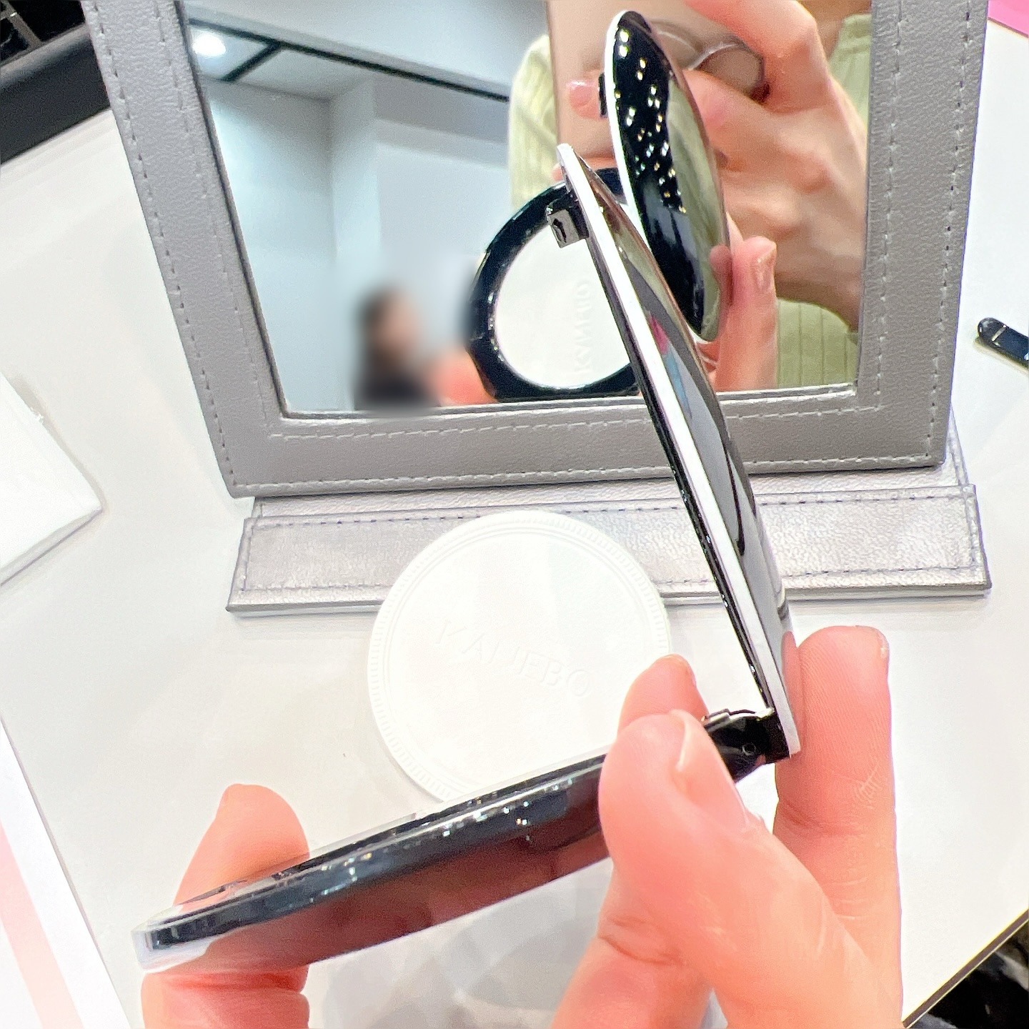 カネボウ　クリスタライズドフィックスパウダー/KANEBO/プレストパウダーを使ったクチコミ（3枚目）