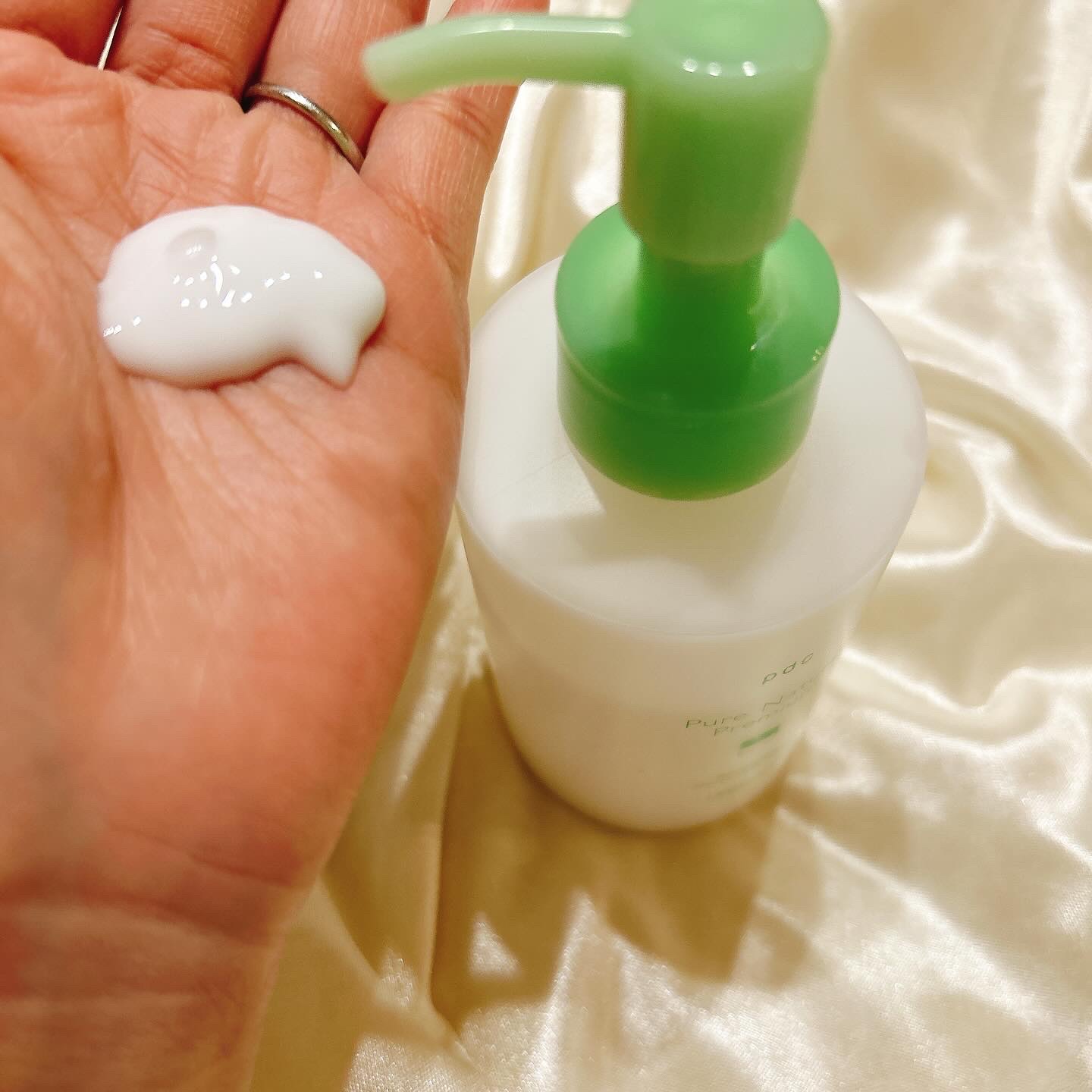 ピュア　ナチュラル　プレミアム　バランシング　しっとりミルク洗顔料/pdc/その他洗顔料を使ったクチコミ（3枚目）