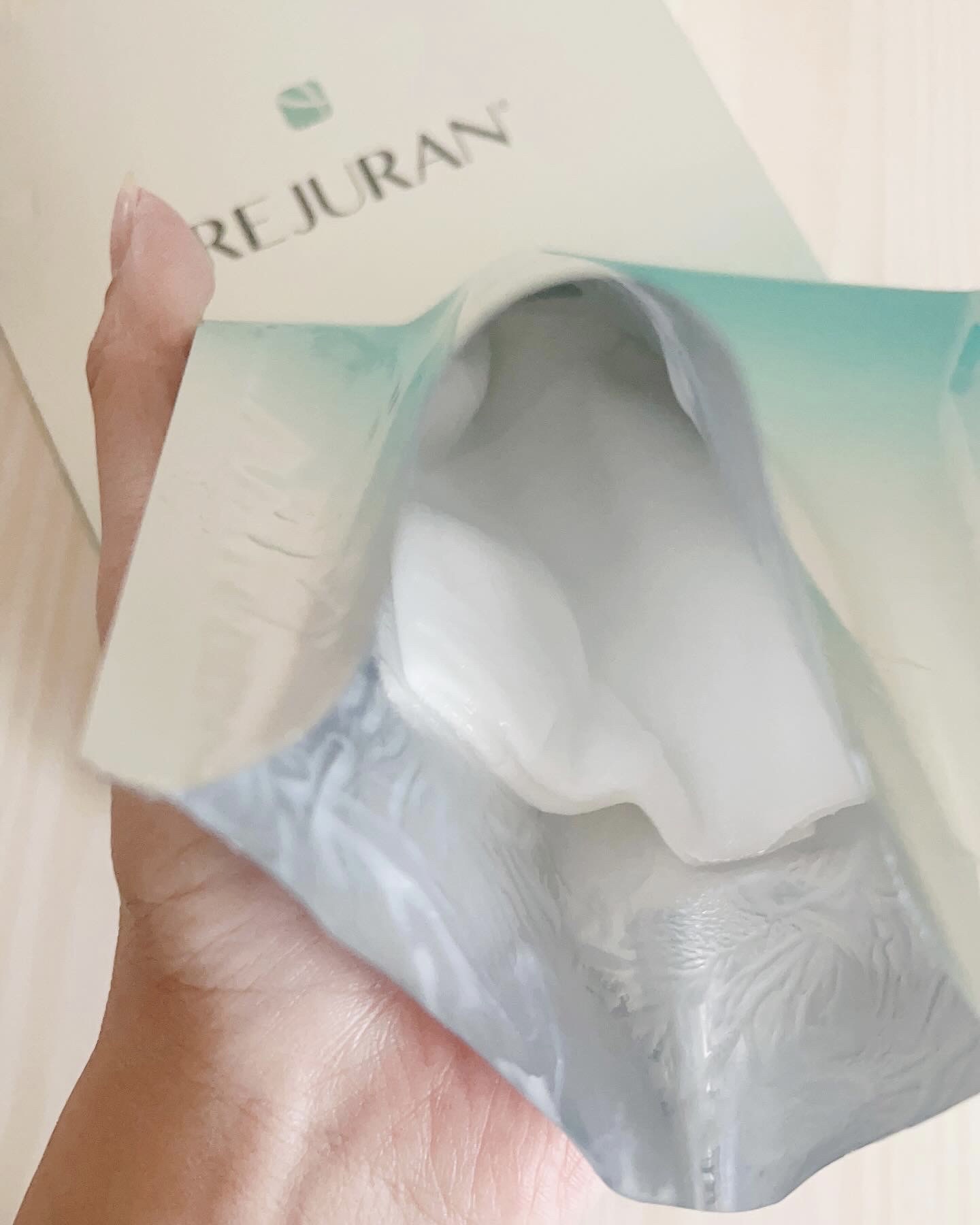 REJURAN ターンオーバーマスク(5枚入り)/REJURAN COSMETICS/シートマスク・パックを使ったクチコミ（2枚目）
