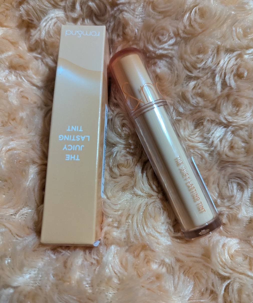 ジューシーラスティングティント/rom&nd/リップティントを使ったクチコミ（1枚目）