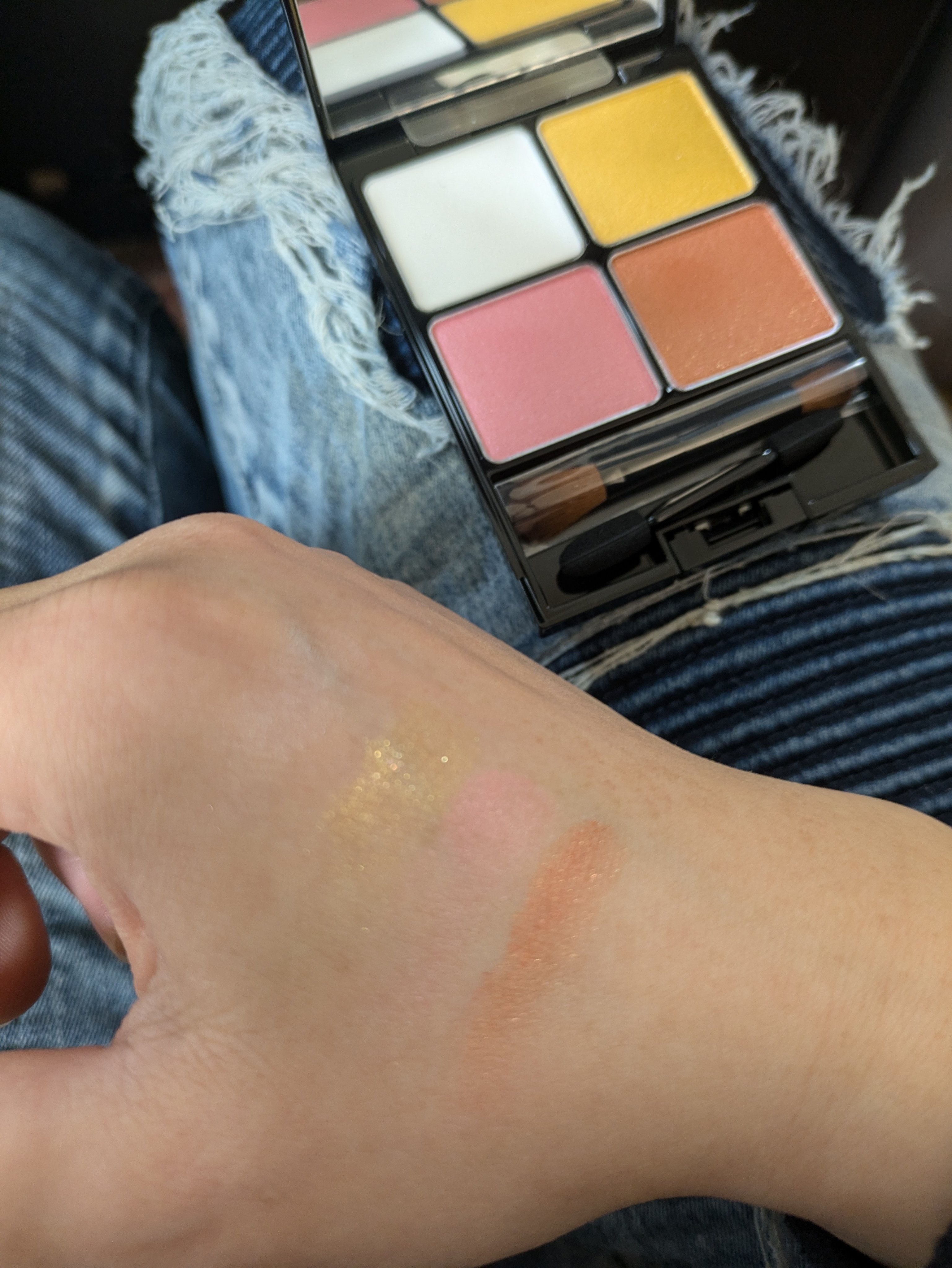 B.A 3Dオアシス アイカラー/B.A/パウダーアイシャドウを使ったクチコミ（3枚目）