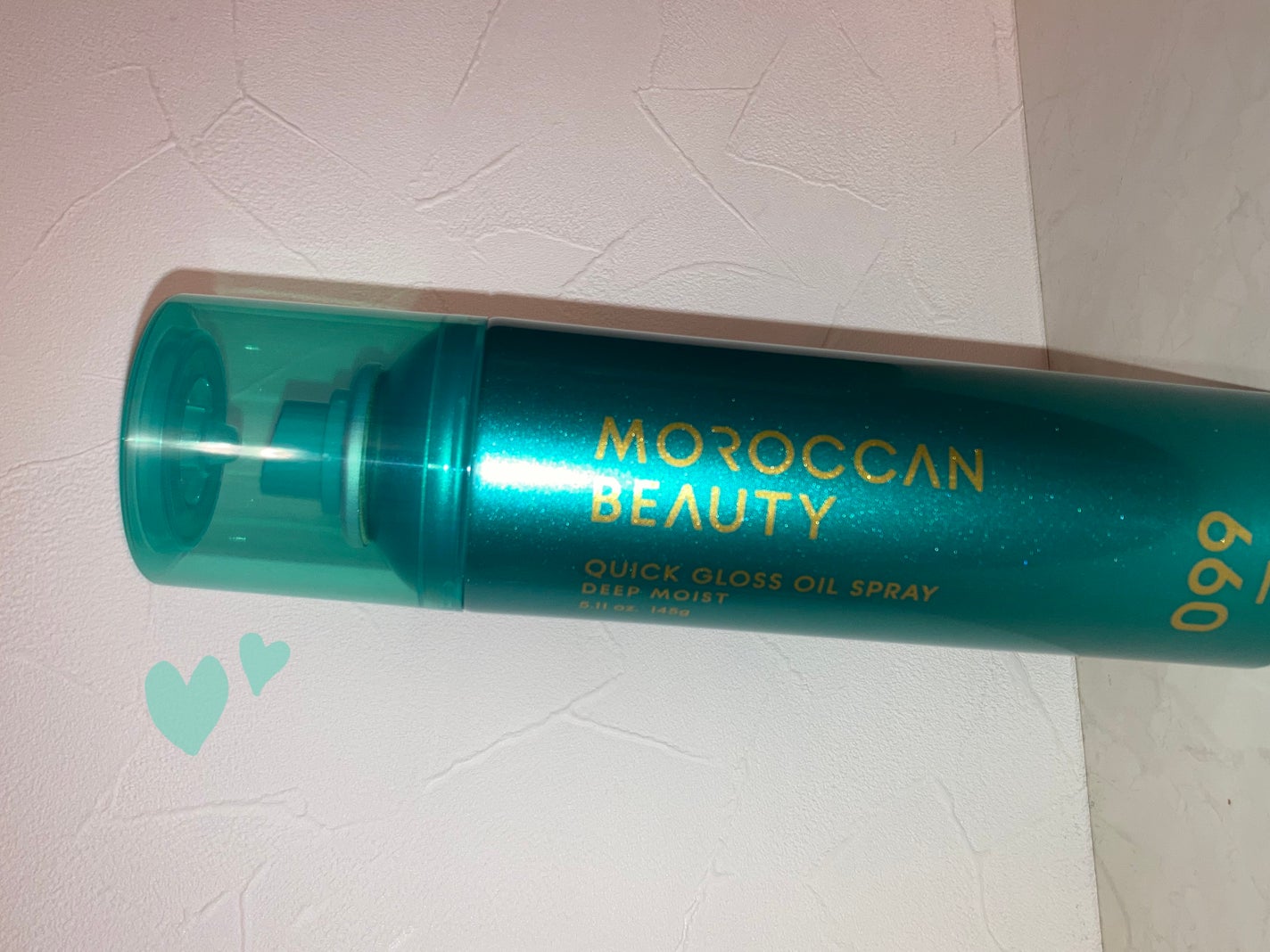 モロッカンビューティ ディープモイスト クイックグロス オイルスプレー/モロッカンビューティ/ヘアスプレーを使ったクチコミ(1枚目)
