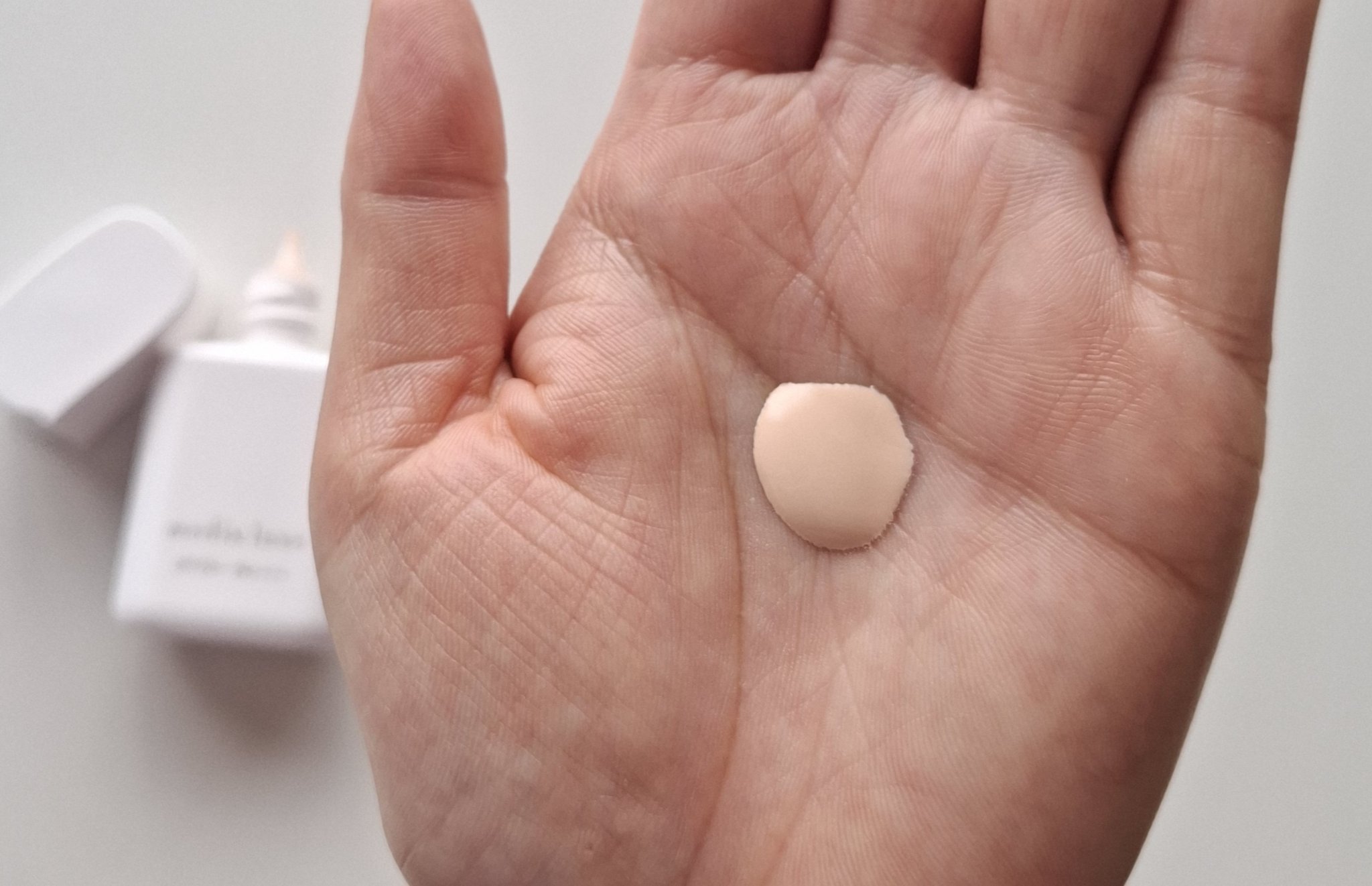 リュクス　スムースビューティーベース/media/化粧下地を使ったクチコミ（2枚目）