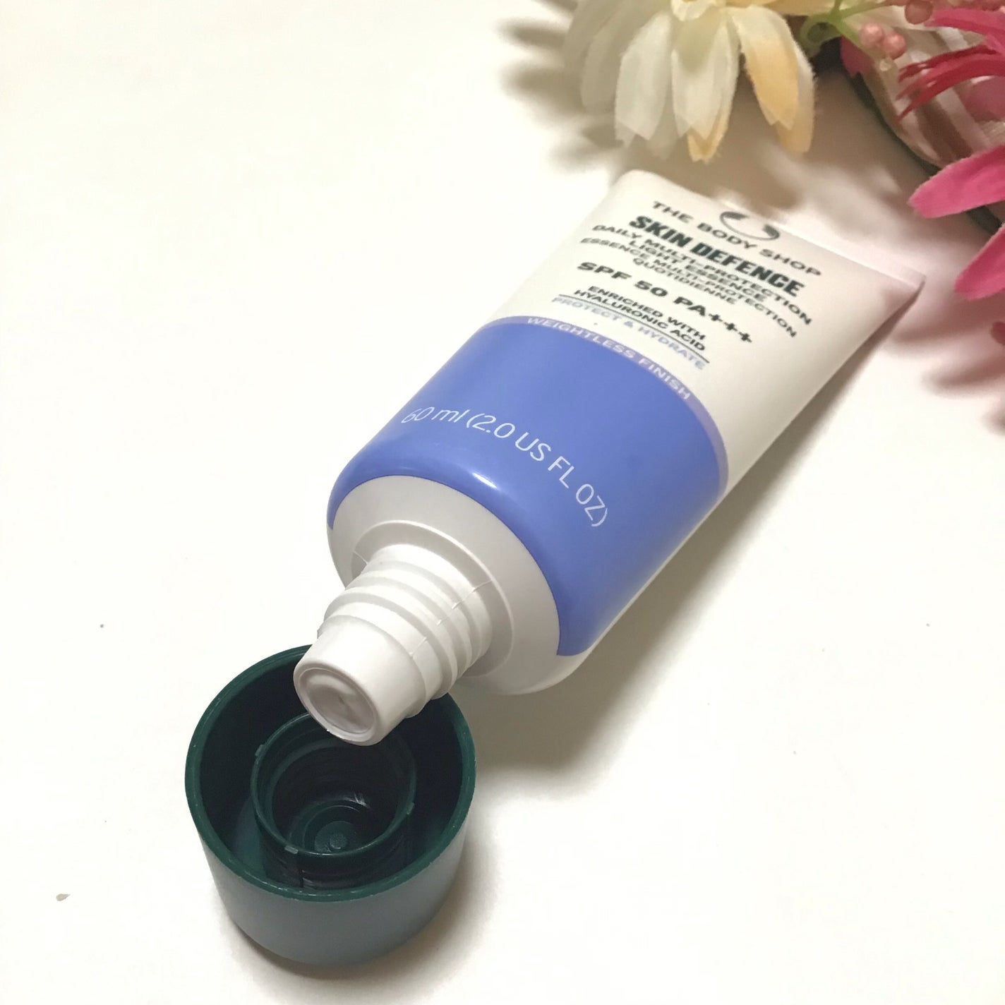 スキンディフェンス デイリー マルチプロテクト ライト エッセンス SPF50 PA+++/THE BODY SHOP/日焼け止めミルクを使ったクチコミ(2枚目)