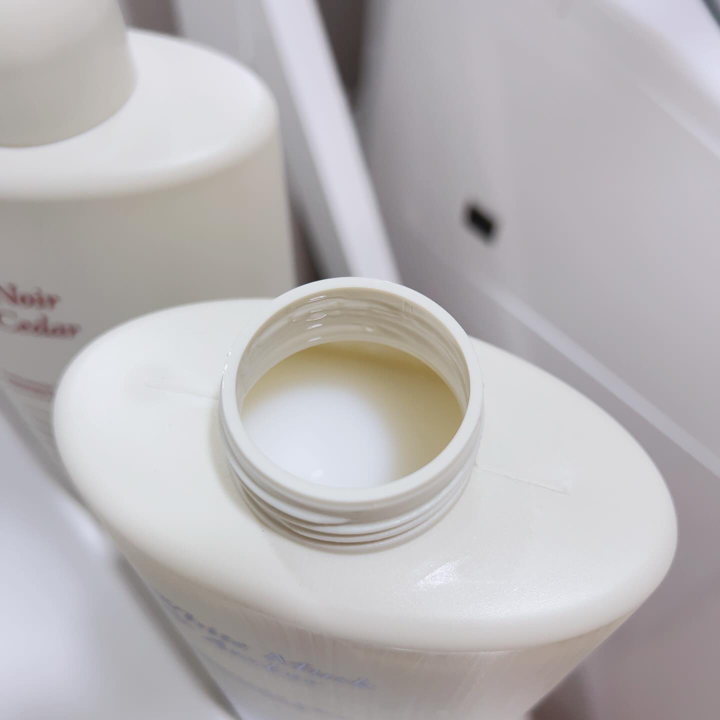 パフュームヴィーガン柔軟剤 ホワイトムスク＆アンバー/LAVOIR/柔軟剤を使ったクチコミ（3枚目）