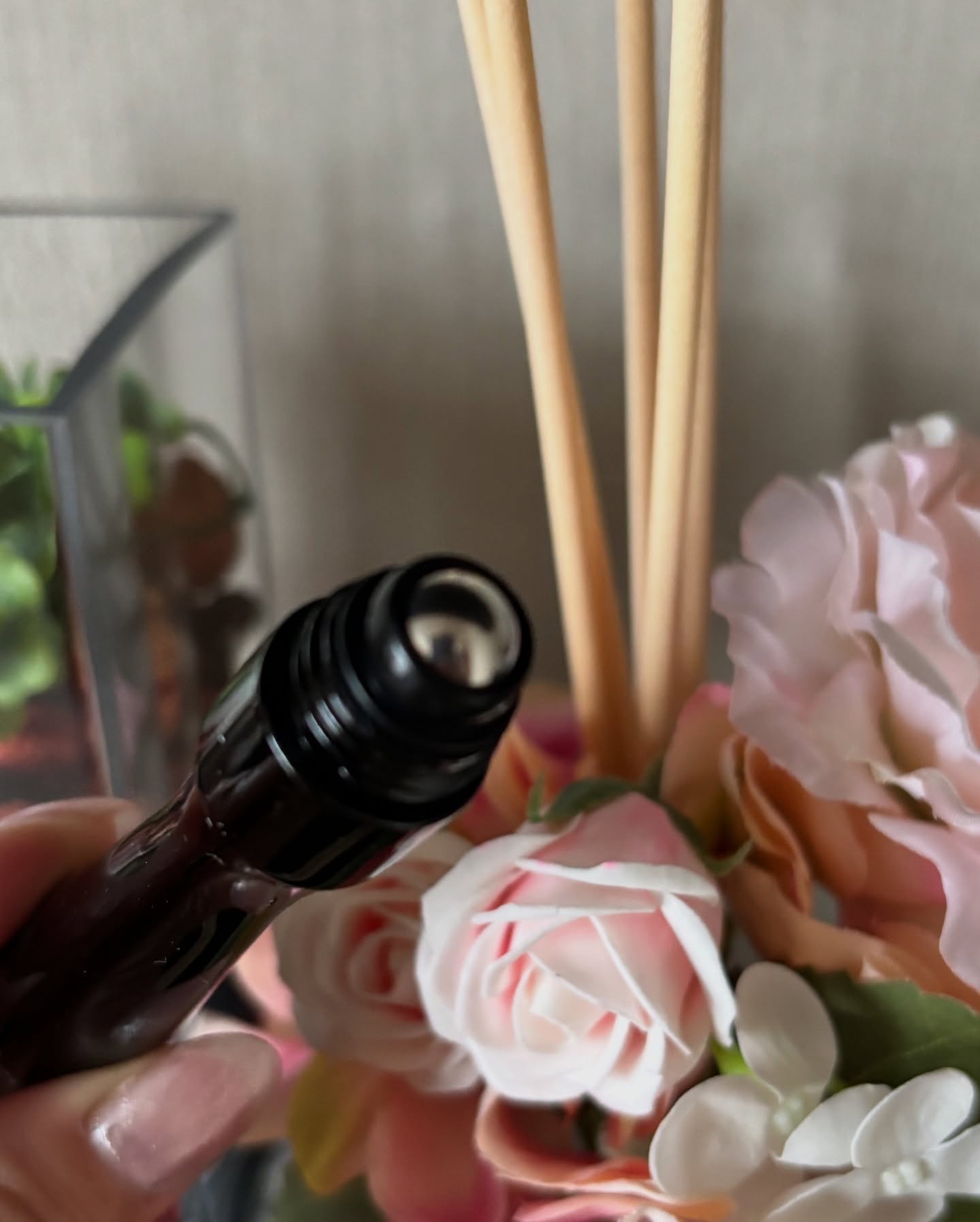 リセラージュ 目元美容液 ローラー スティック/Recellage/アイケア・アイクリームを使ったクチコミ（2枚目）