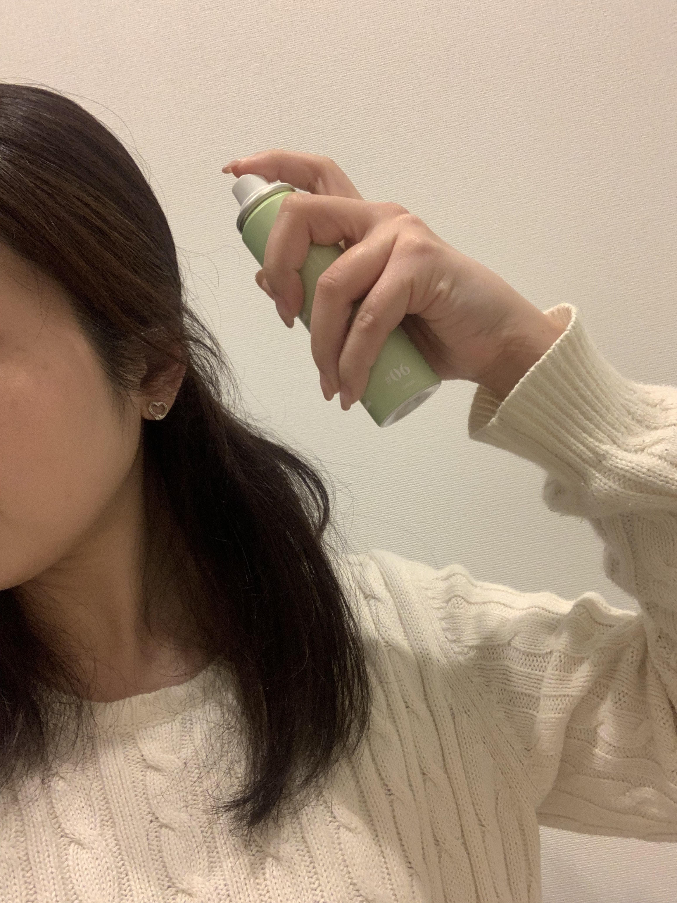 ミュミュ チャーミングシャワー 06 Feuille(フイユ)/MieuMieu/ヘアミストを使ったクチコミ（2枚目）