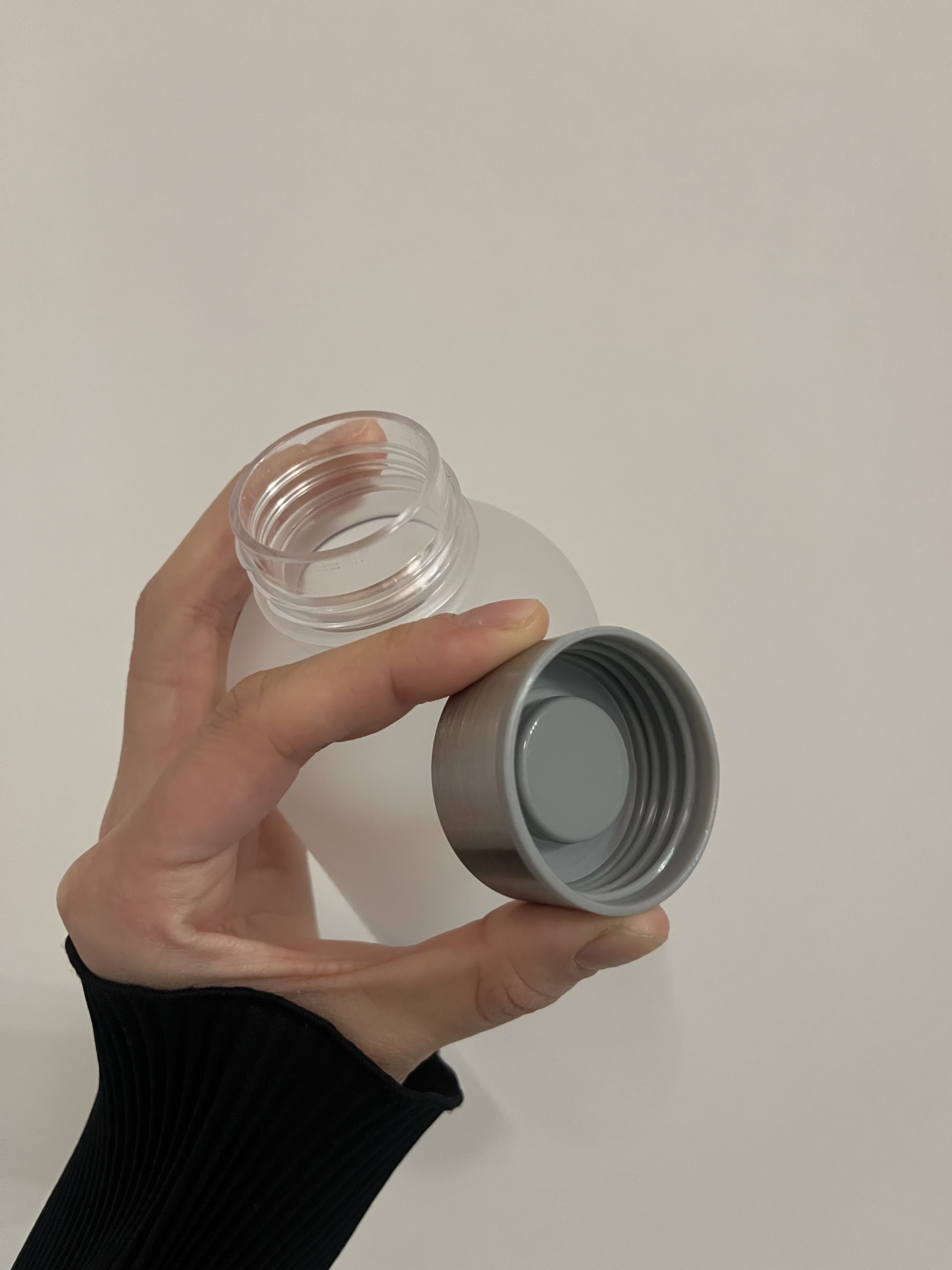 ドリンクボトル　900mL、ホワイト/Standard Products by DAISO /その他を使ったクチコミ（3枚目）