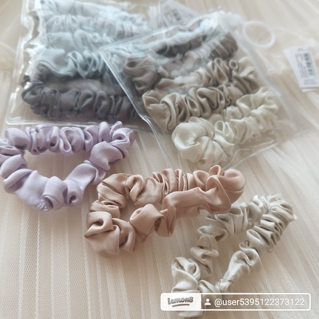 《シルク100%》シルクポニー3個セット/3COINS/ヘアアクセサリーを使ったクチコミ(2枚目)