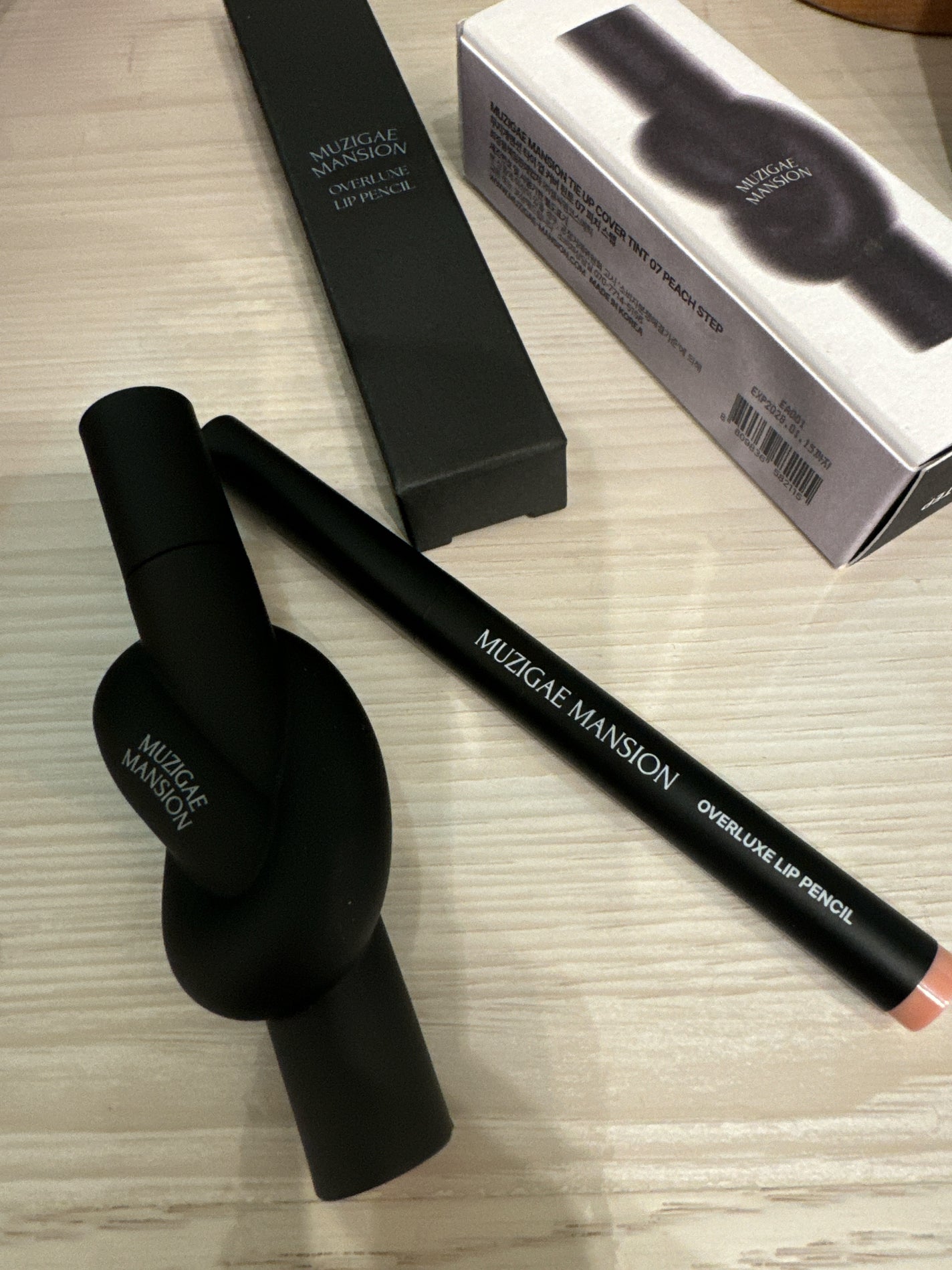 タイアップカバーティント/MUZIGAE MANSION/リップティントを使ったクチコミ(2枚目)