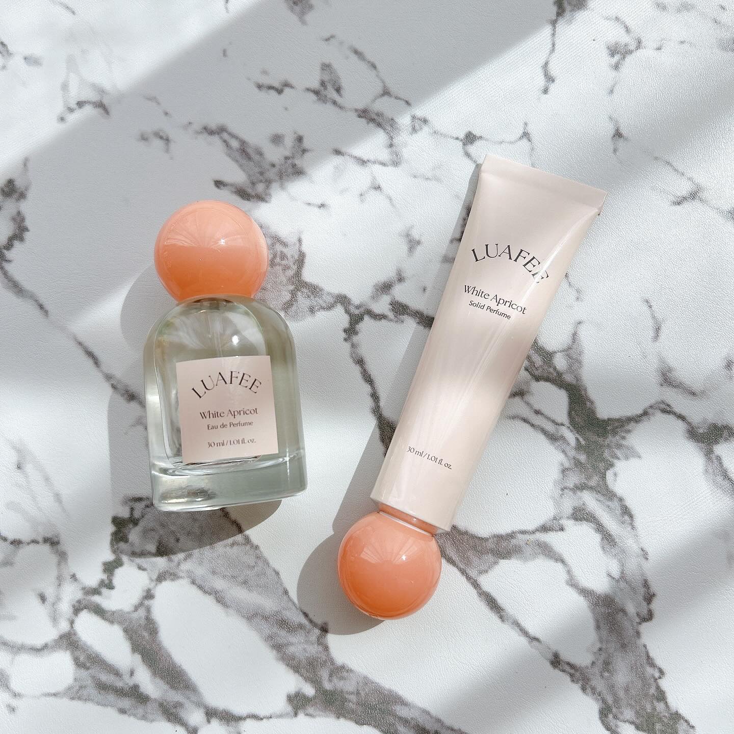 ソリッド パフューム ホワイトアプリコット/LUAFEE/練り香水を使ったクチコミ（1枚目）