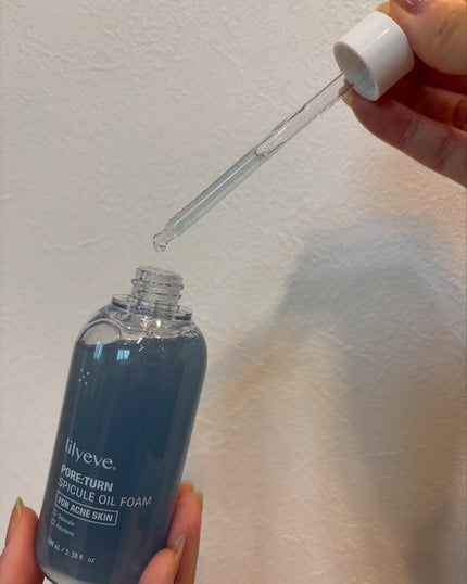 リリーイブ ポアターンスピキュールオイルフォームのクチコミ「⚪️lily eve
  スピキュールクレンザー
導入美容液クレンザー🩵
毛穴が閉じたまま成.....」(3枚目)