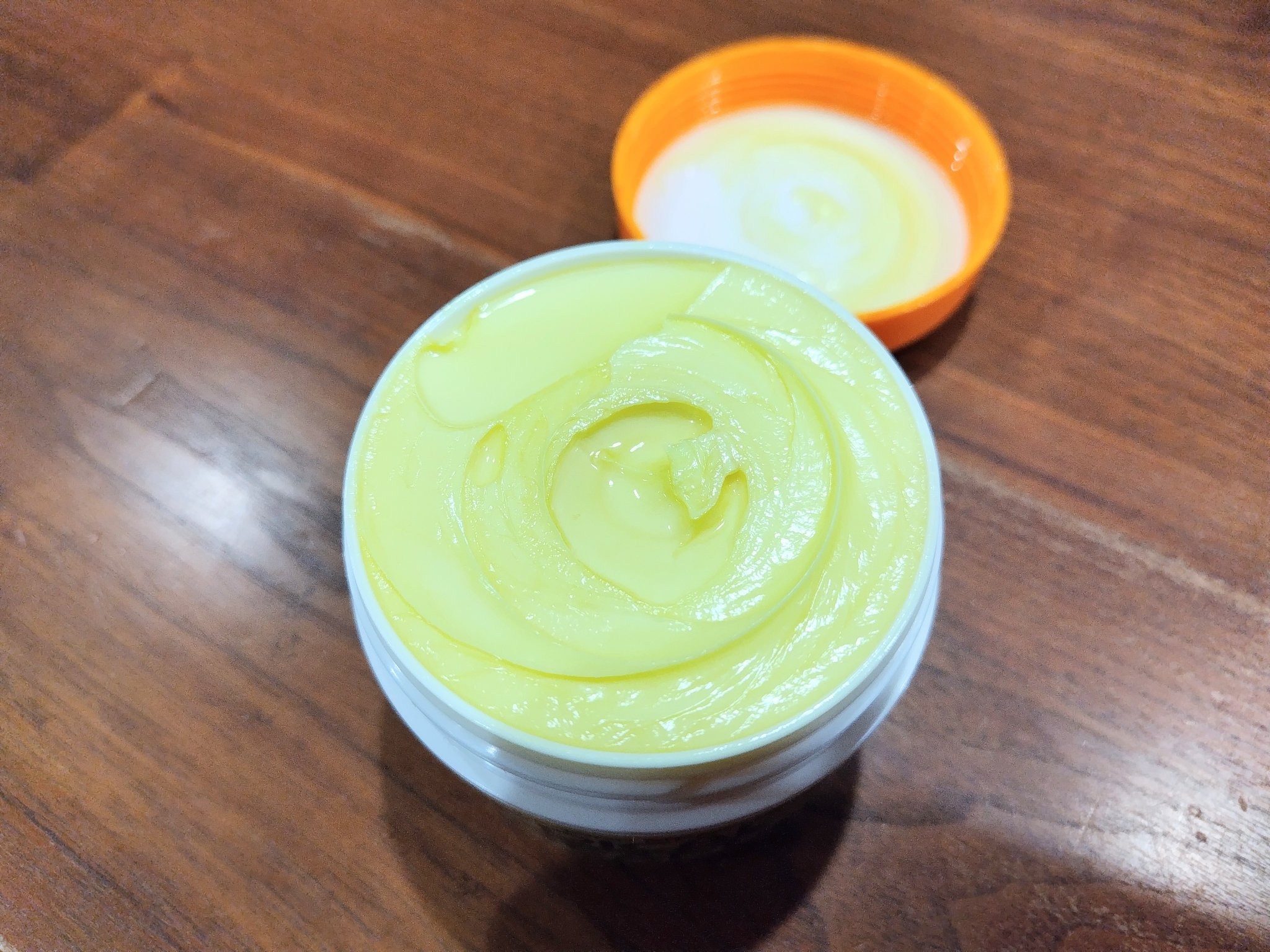 メディカルクリームG（薬用クリームG） 145g/メンターム/ハンドクリームを使ったクチコミ（2枚目）