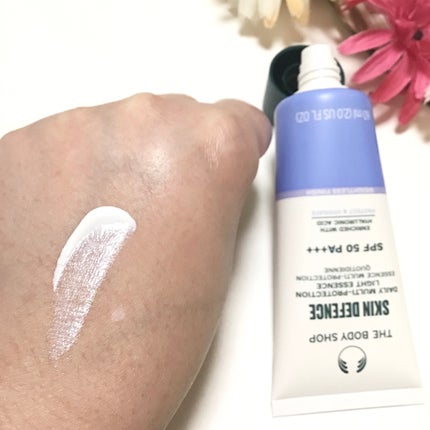 スキンディフェンス デイリー マルチプロテクト ライト エッセンス SPF50 PA+++/THE BODY SHOP/日焼け止めミルクを使ったクチコミ(4枚目)