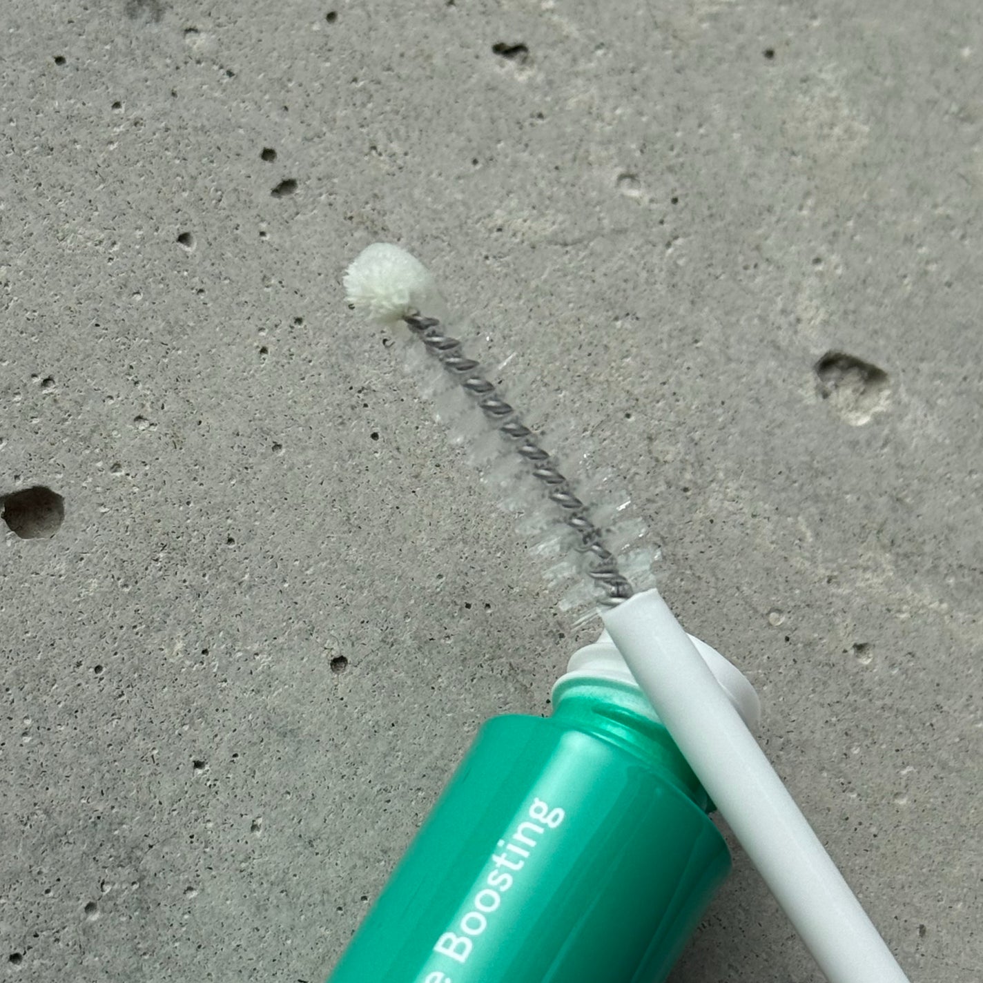 Power & Volume Boosting Eyelash Serum/Ruminae/まつげ美容液を使ったクチコミ(2枚目)