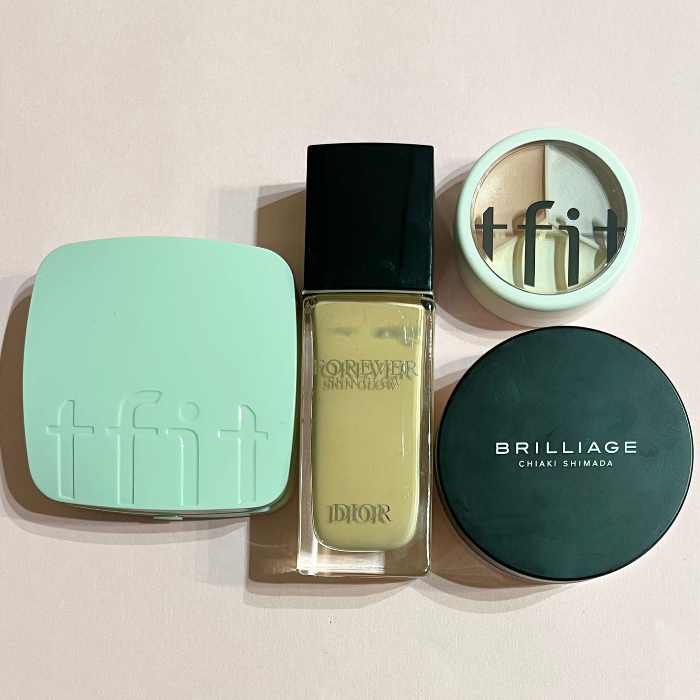 ディオールスキン フォーエヴァー フルイド グロウ/Dior/リキッドファンデーションを使ったクチコミ(2枚目)