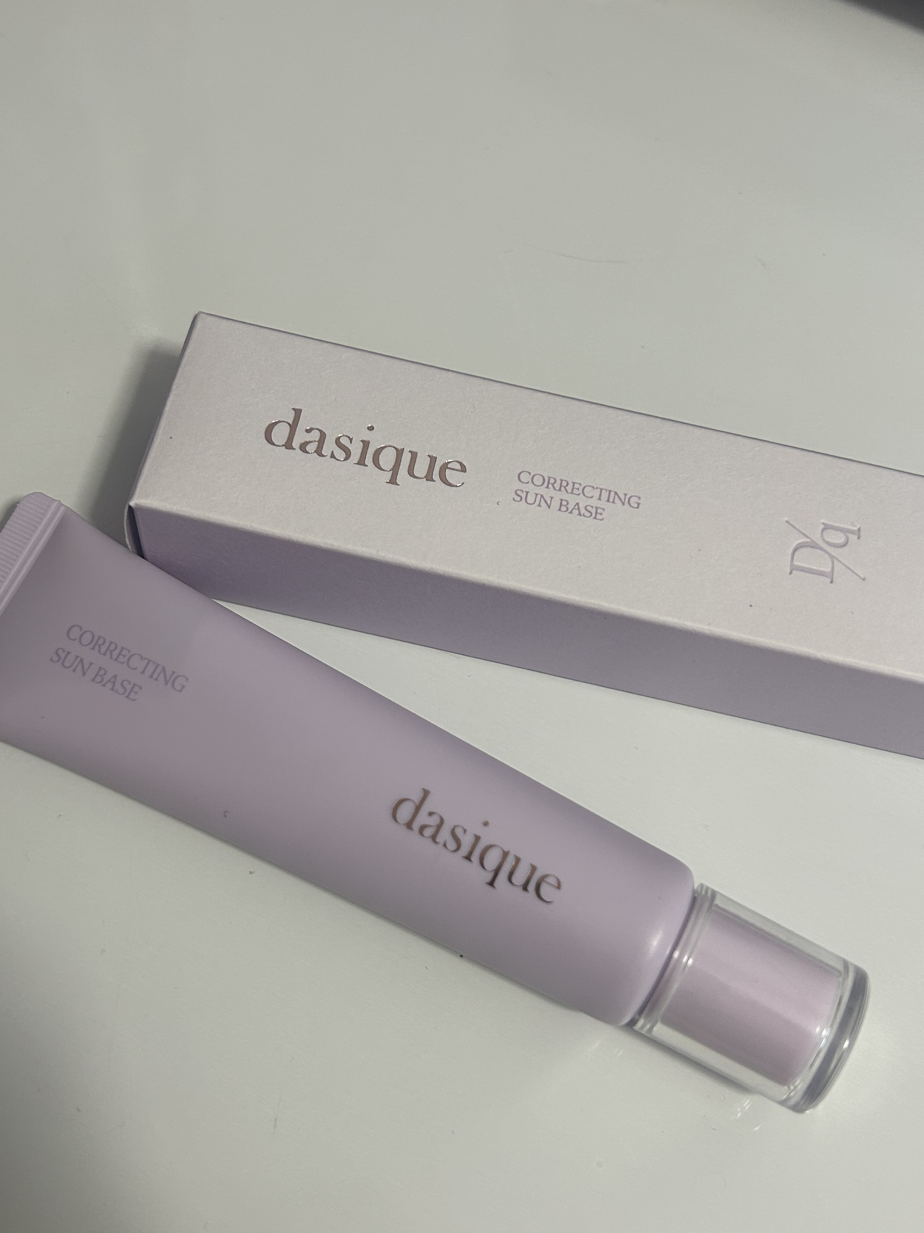 コレクティングサンベース 04 ピュアラベンダー/dasique/化粧下地を使ったクチコミ（1枚目）