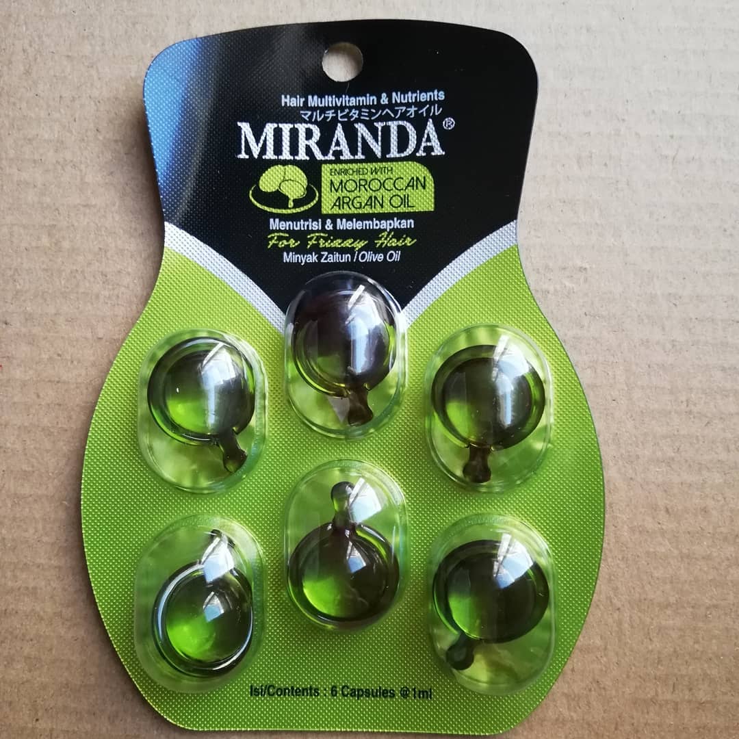 ヘアビタミン モイスチャーヘアオイル/MIRANDA/ヘアオイルを使ったクチコミ（2枚目）