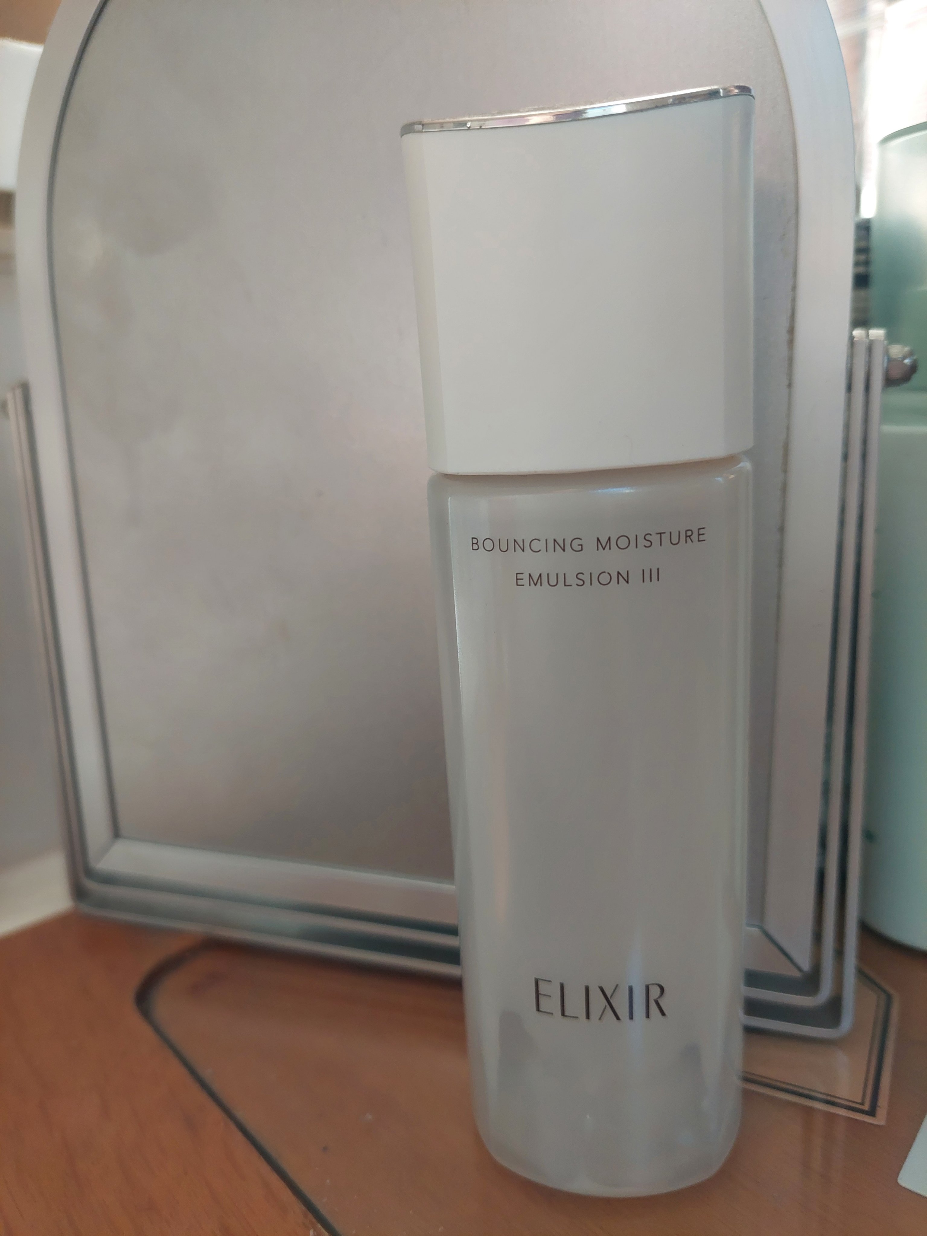 リフトモイスト エマルジョン SP/エリクシール/乳液を使ったクチコミ（1枚目）