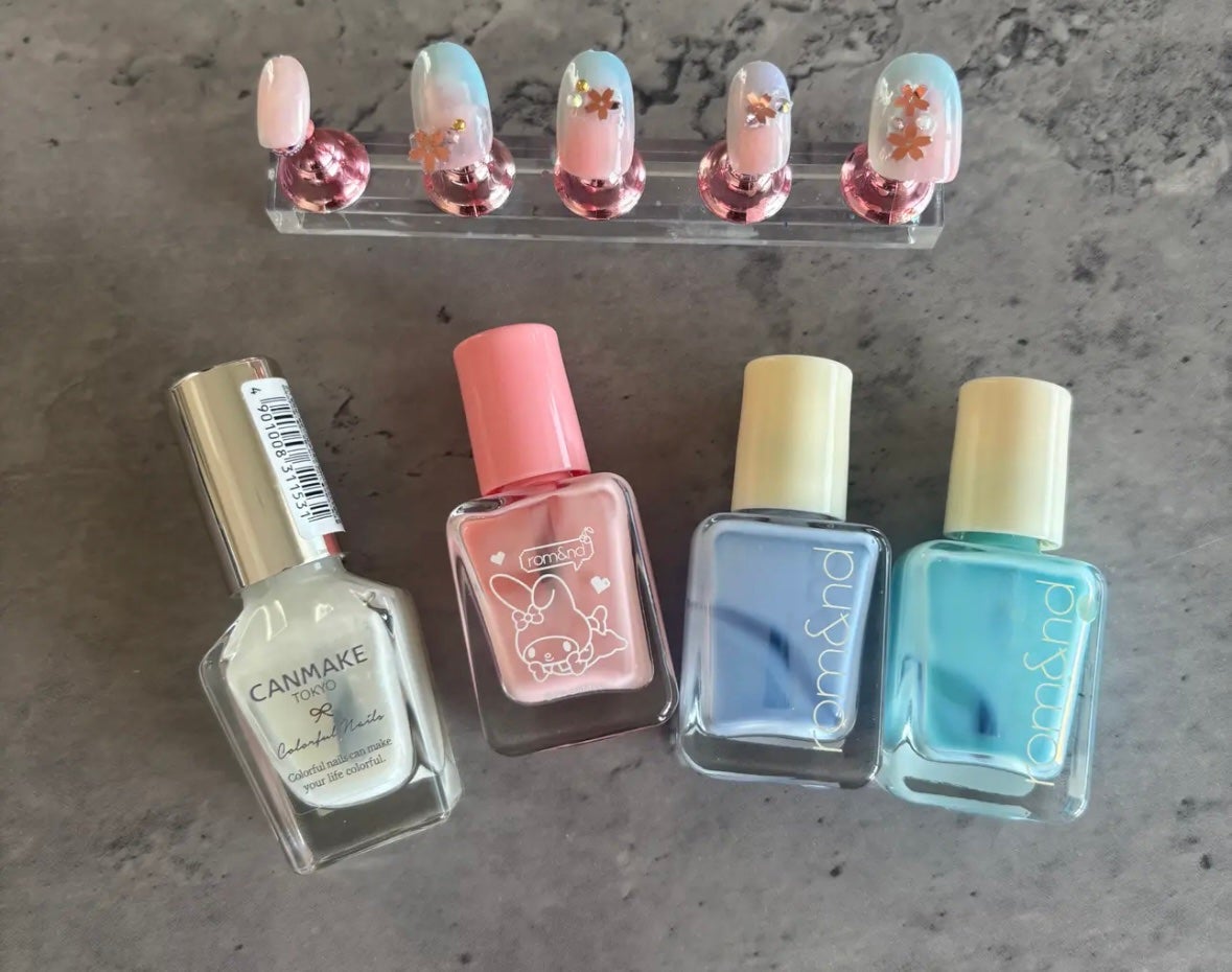 カラフルネイルズ/キャンメイク/マニキュアを使ったクチコミ(4枚目)