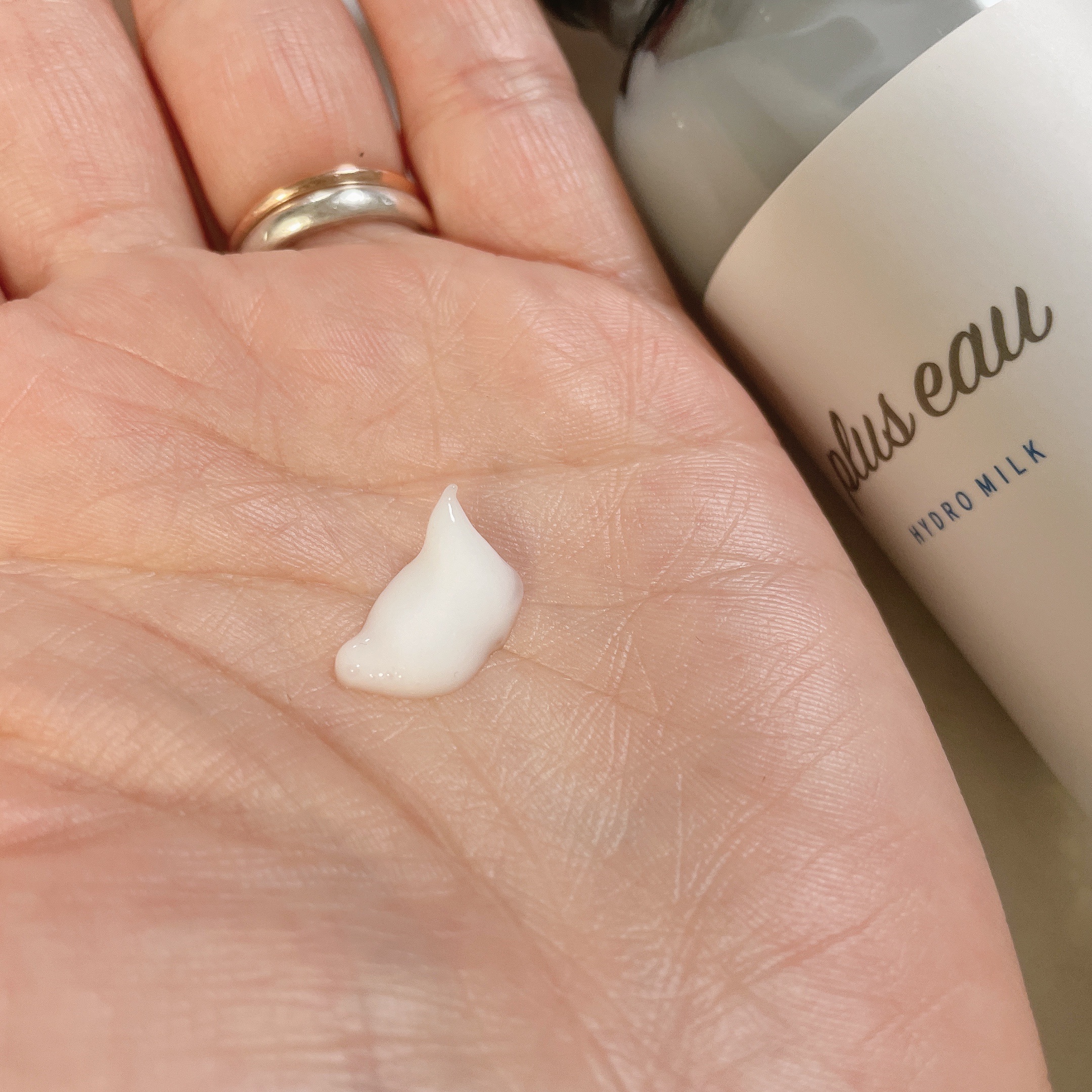 プリュスオー ハイドロミルク/plus eau/ヘアミルクを使ったクチコミ（2枚目）