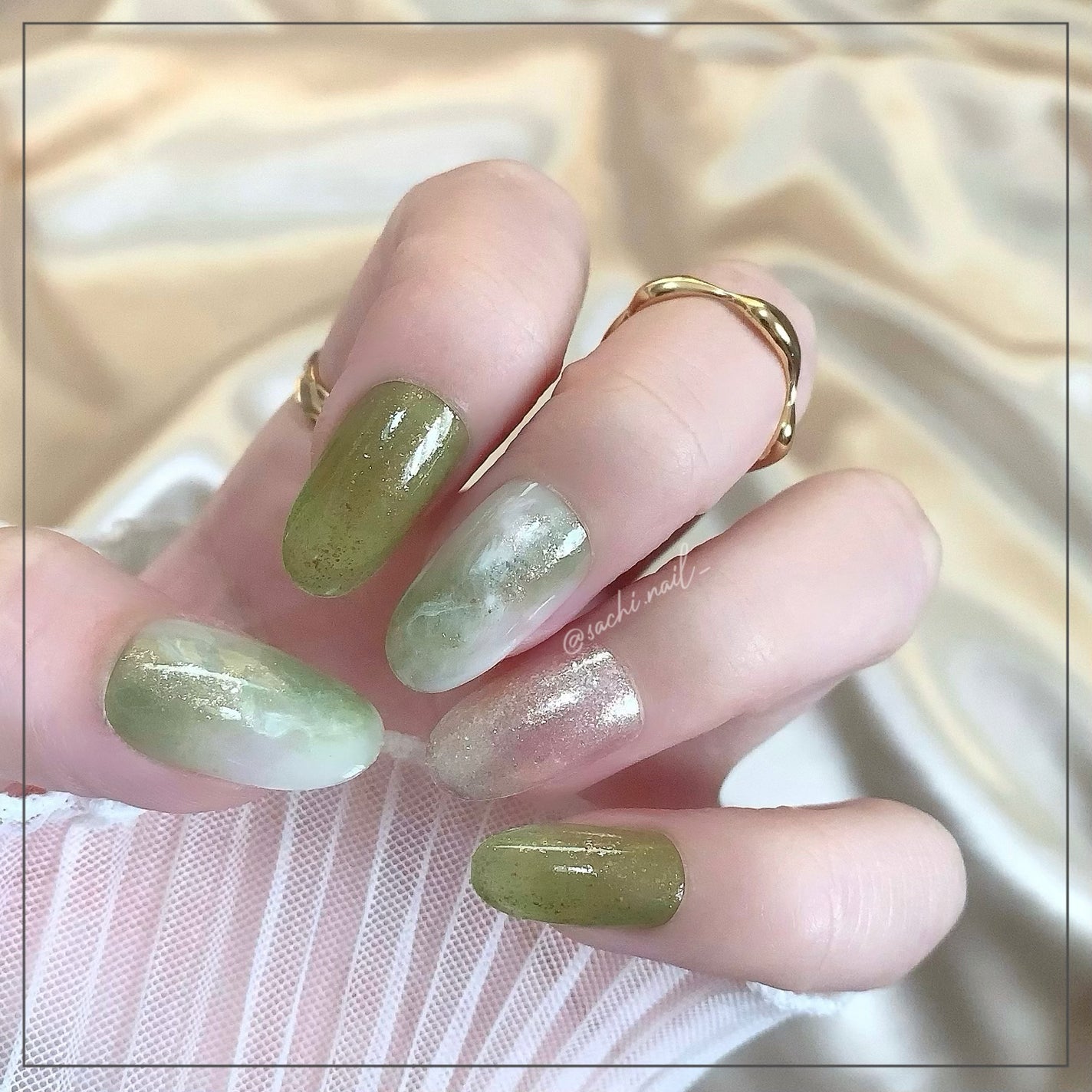 カラフルネイルズ/キャンメイク/マニキュアを使ったクチコミ(2枚目)