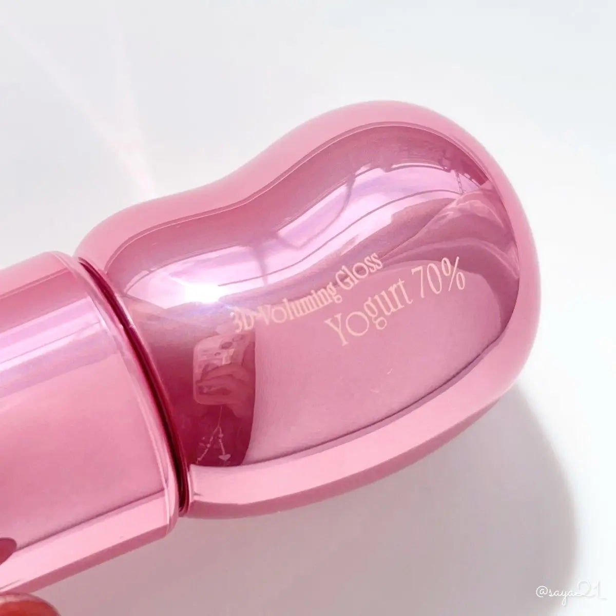 フィー 3Dボリューミンググロス/fwee/リップグロスを使ったクチコミ(2枚目)