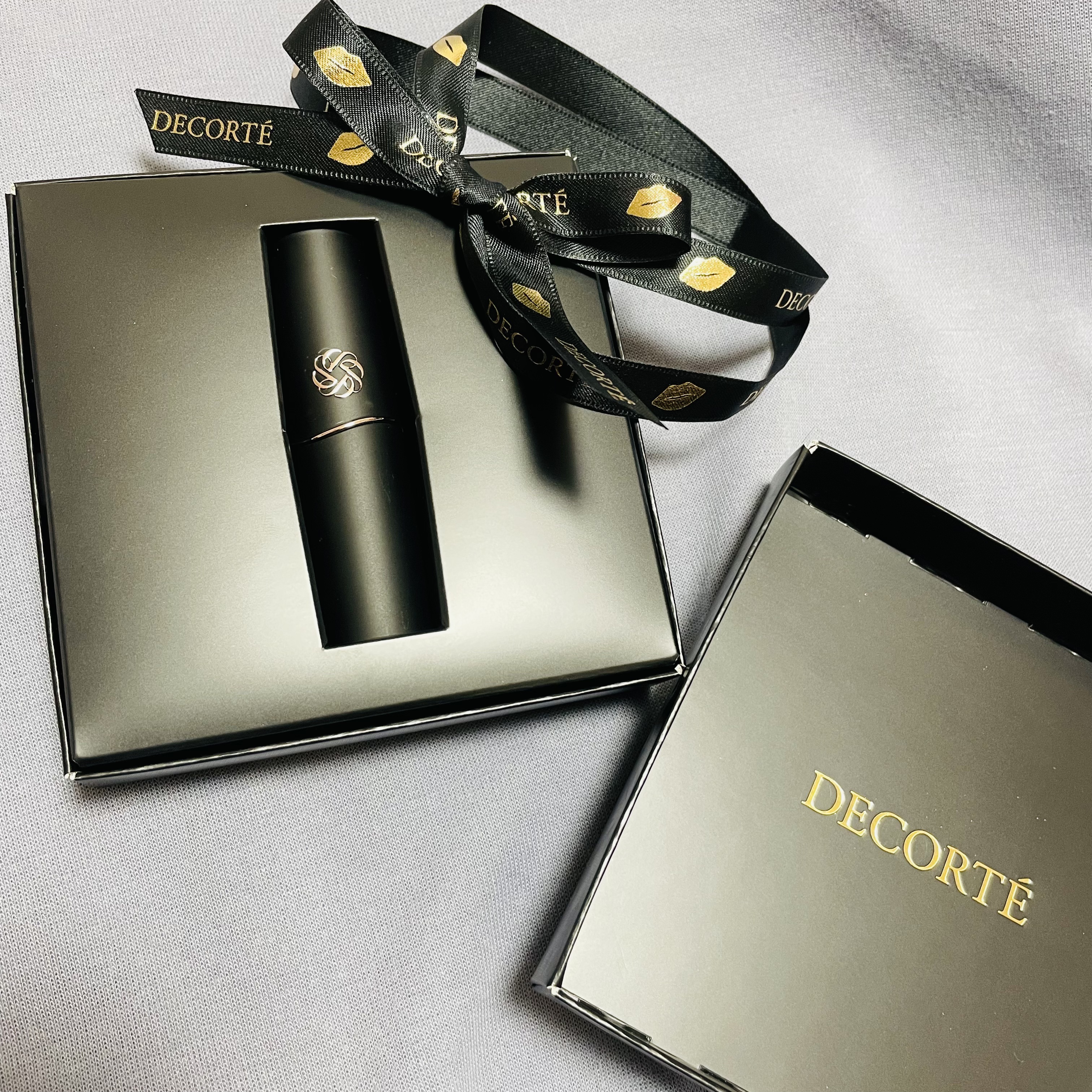 ルージュデコルテ　クリームグロウ 02G blissful moment/DECORTÉ/口紅を使ったクチコミ（2枚目）