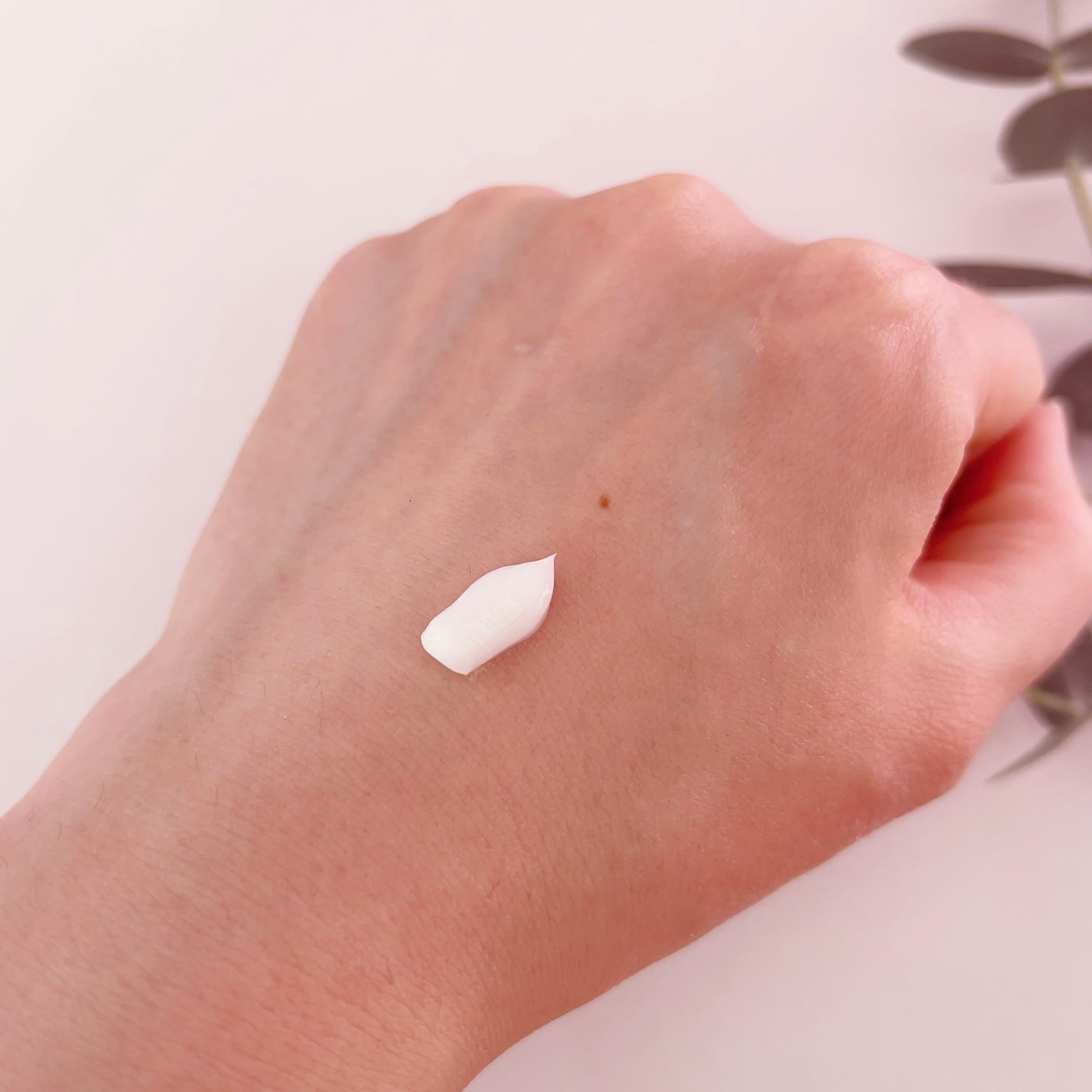 マデカクリームタイムリバース/センテリアン24/フェイスクリームを使ったクチコミ(3枚目)