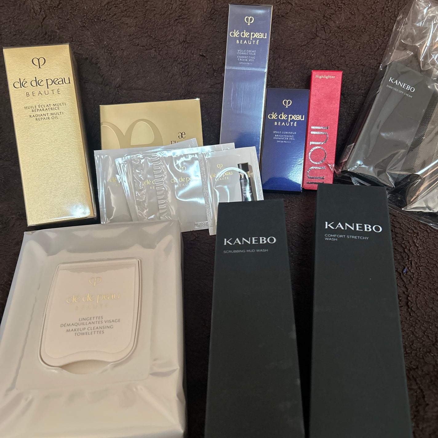 ラ プードル オートニュアンス/Elégance/プレストパウダーを使ったクチコミ(1枚目)