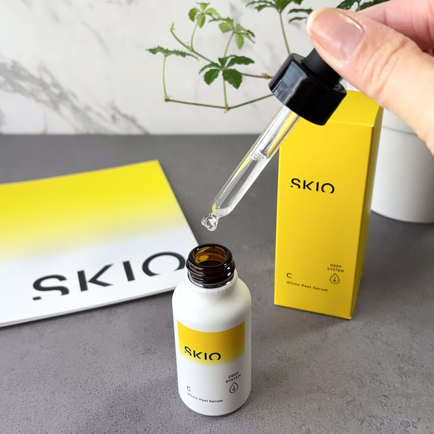 VC ホワイトピールセラム/SKIO/ブースター・導入液を使ったクチコミ（3枚目）