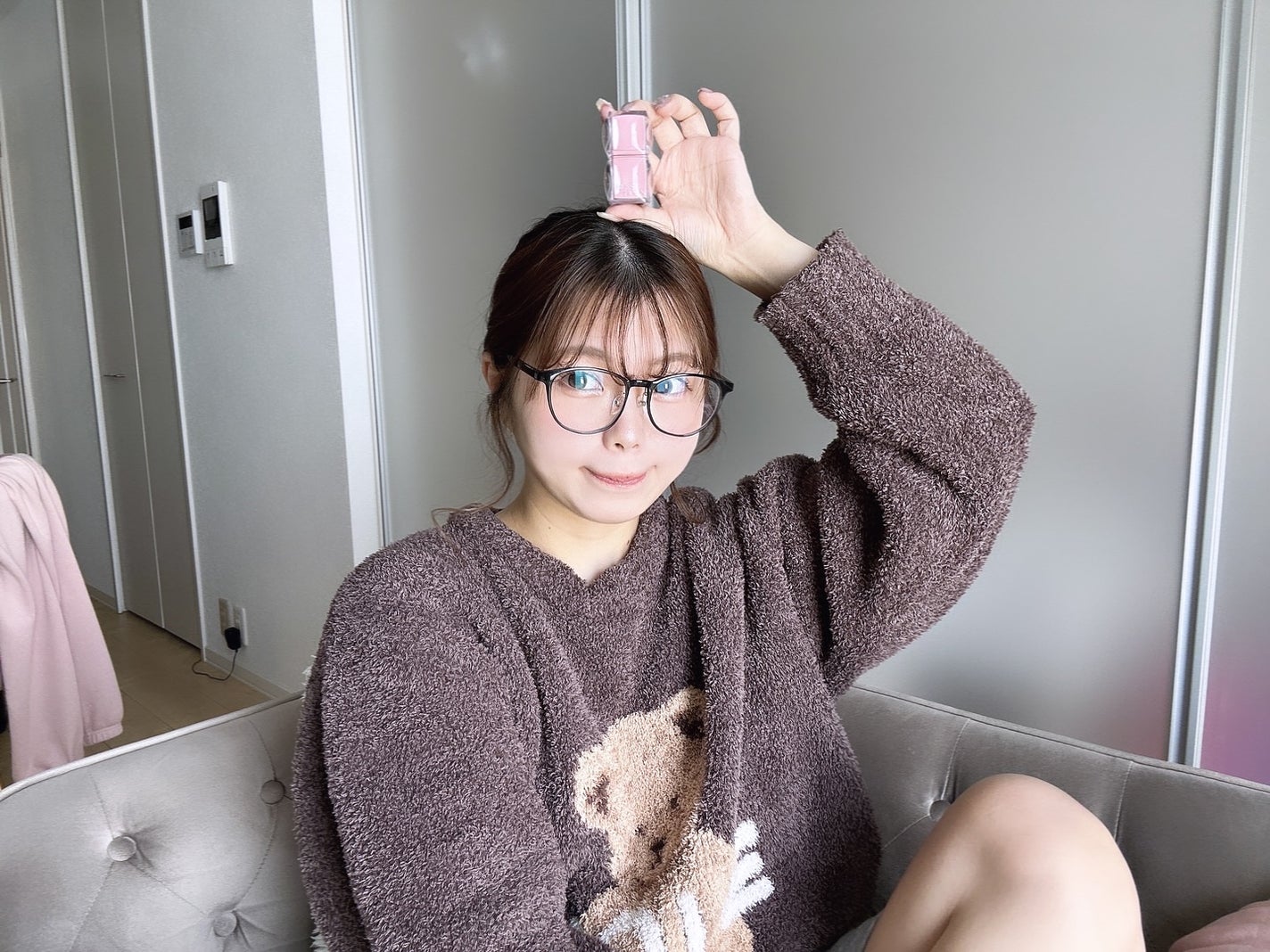 Luna on LIPS 「𝐁𝐋𝐄𝐒𝐒𝐄𝐃𝐌𝐎𝐎𝐍ぷるぷるや🥺🤍重ねれば重ねるほど高発色で..」(5枚目)