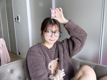 Luna on LIPS 「𝐁𝐋𝐄𝐒𝐒𝐄𝐃𝐌𝐎𝐎𝐍ぷるぷるや🥺🤍重ねれば重ねるほど高発色で..」(5枚目)