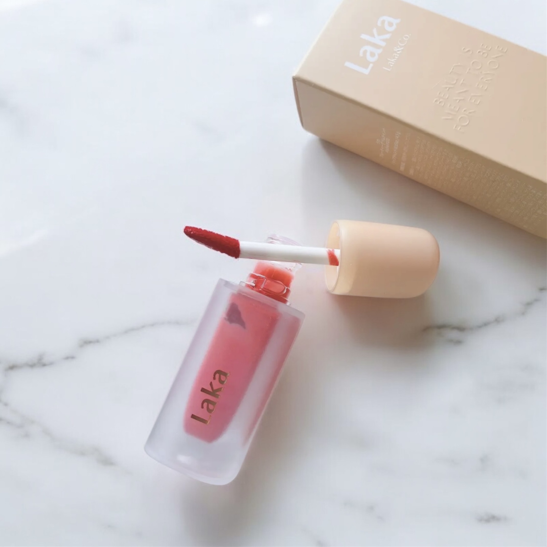 フルーティーグラムティント 101 ジョイフル/Laka/リップティントを使ったクチコミ（2枚目）