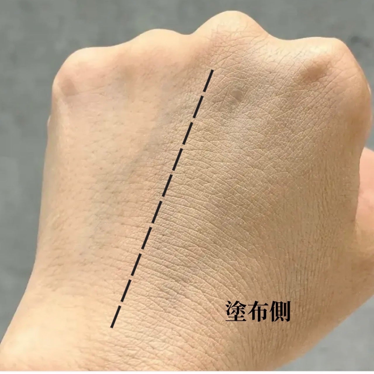 ヴェールヌーディ エッセンスパクトグロウ/AGE20’s/クリーム・エマルジョンファンデーションを使ったクチコミ(4枚目)