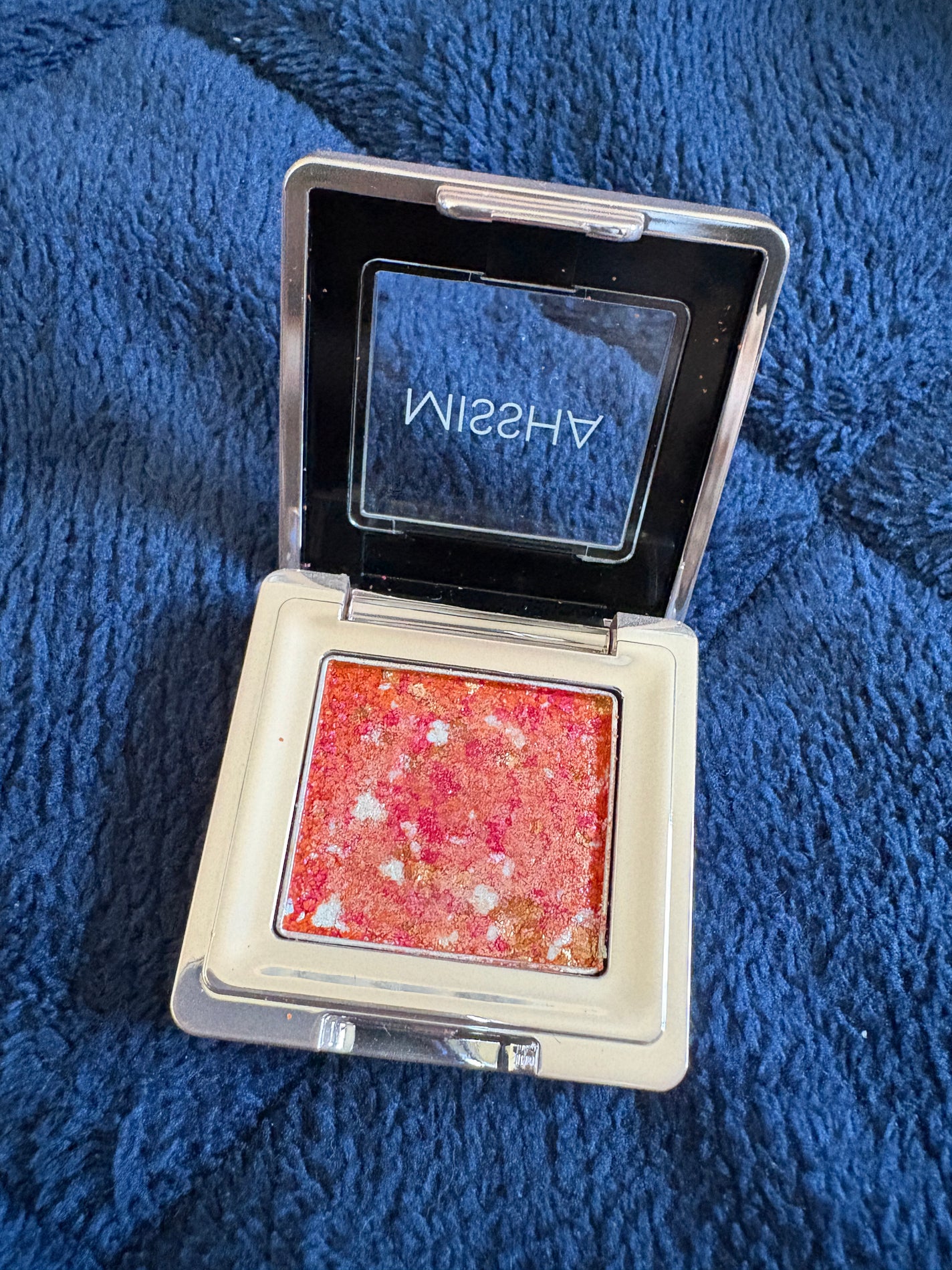 グリッタープリズム シャドウ/MISSHA/グリッターを使ったクチコミ(1枚目)